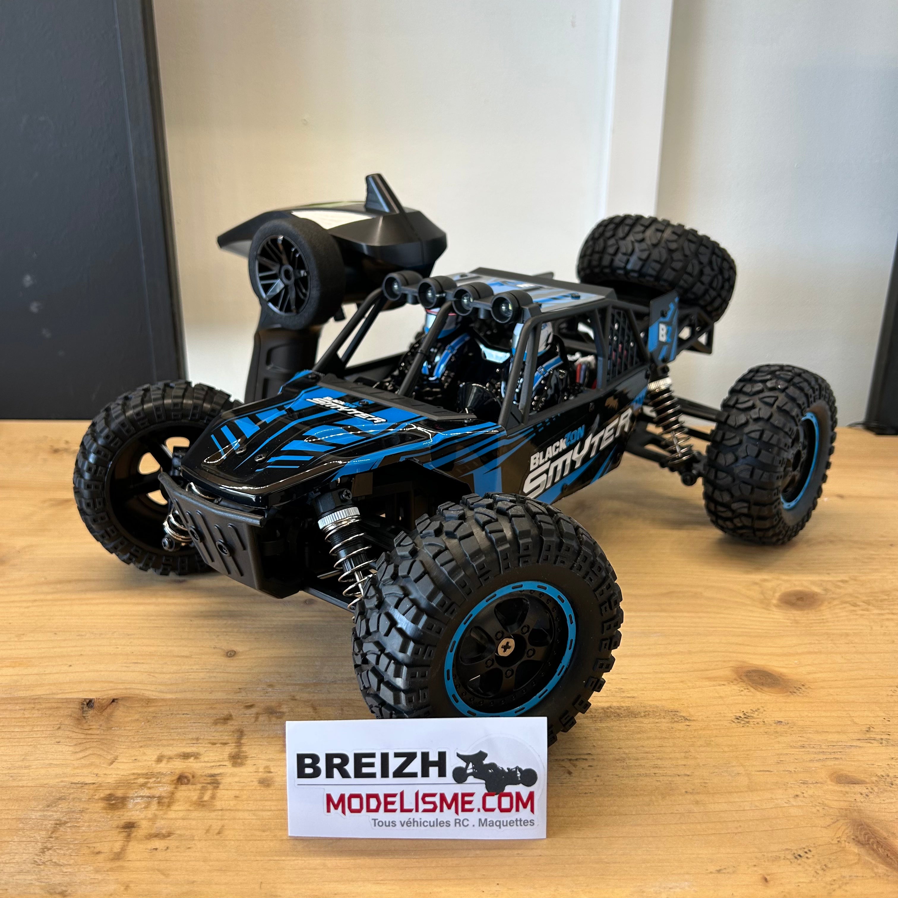 Buggy RC Blackzon Smyter DB Bleu XL avec leds 540115