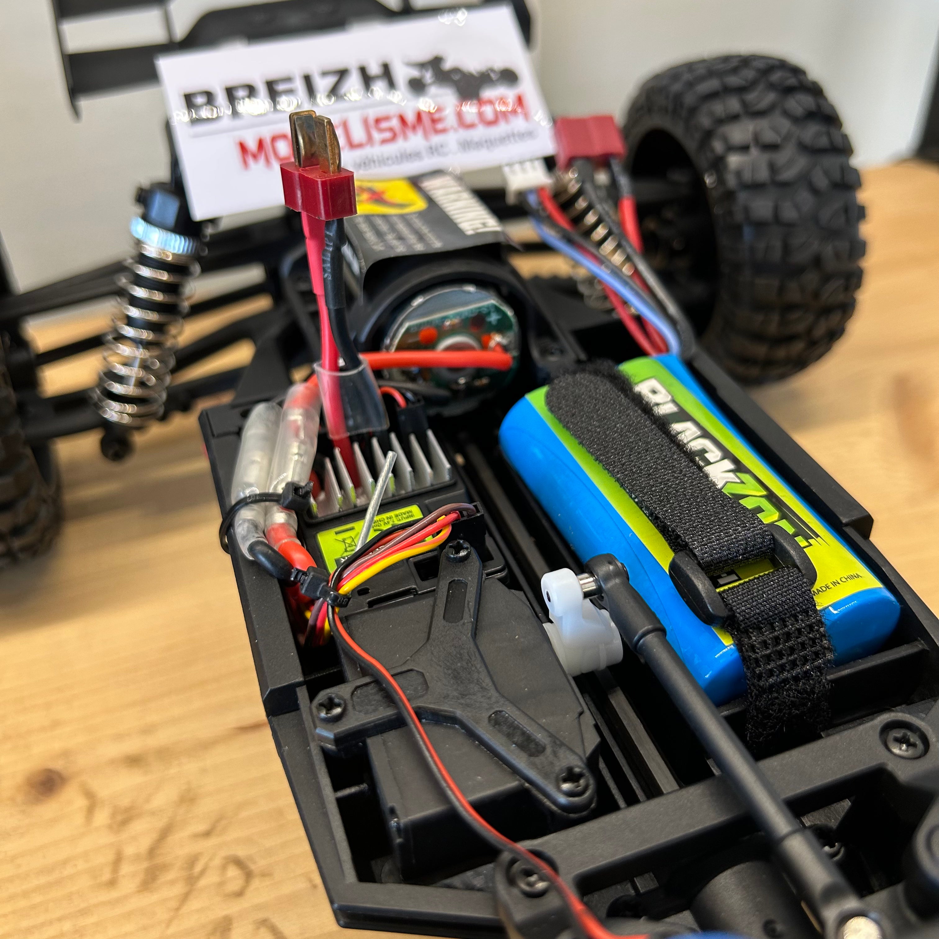 Voiture RC Blackzon Smyter DT XL avec leds 540113