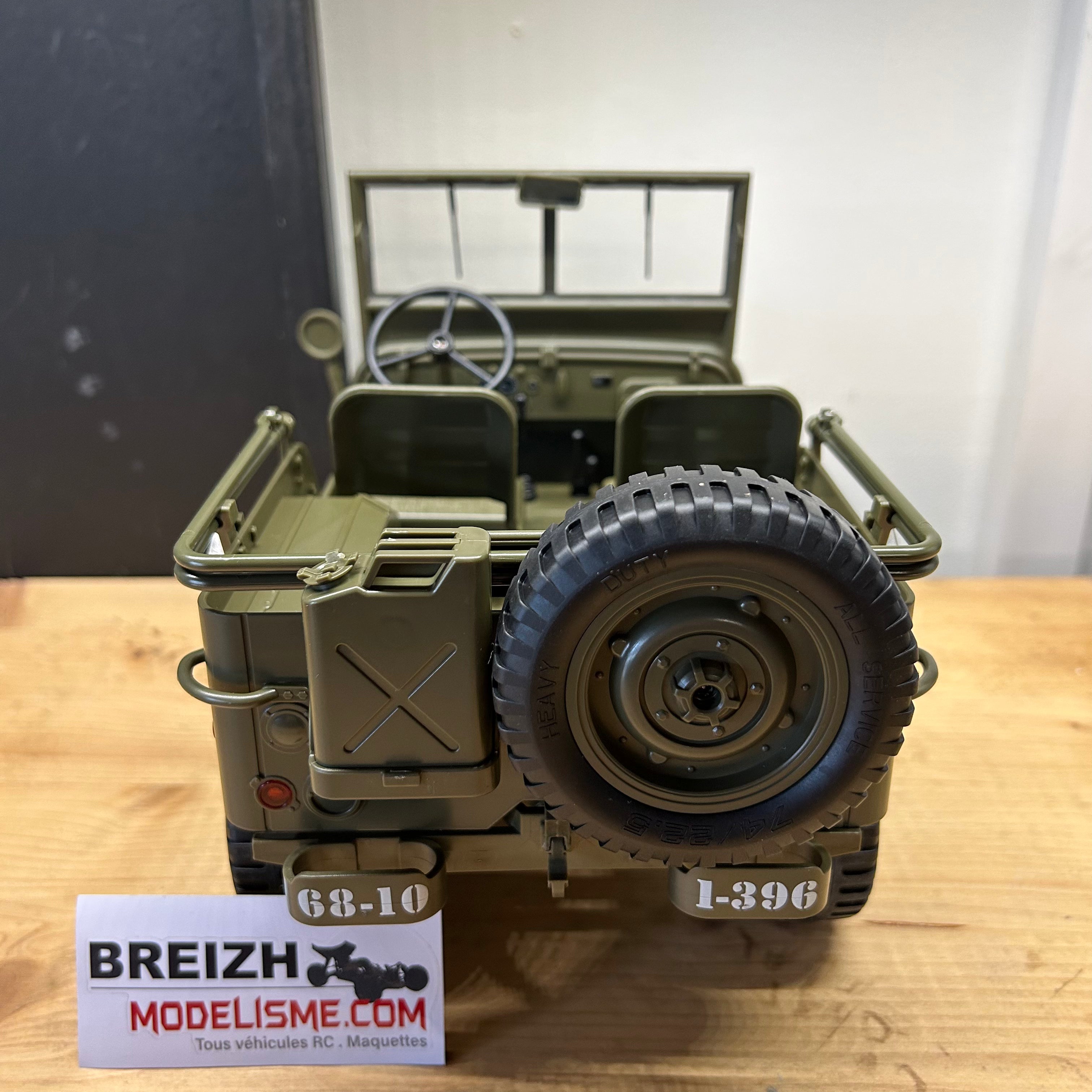 Jeep Willys radiocommandée E-Zee RC 1/10 4x4 - EZ-G2068