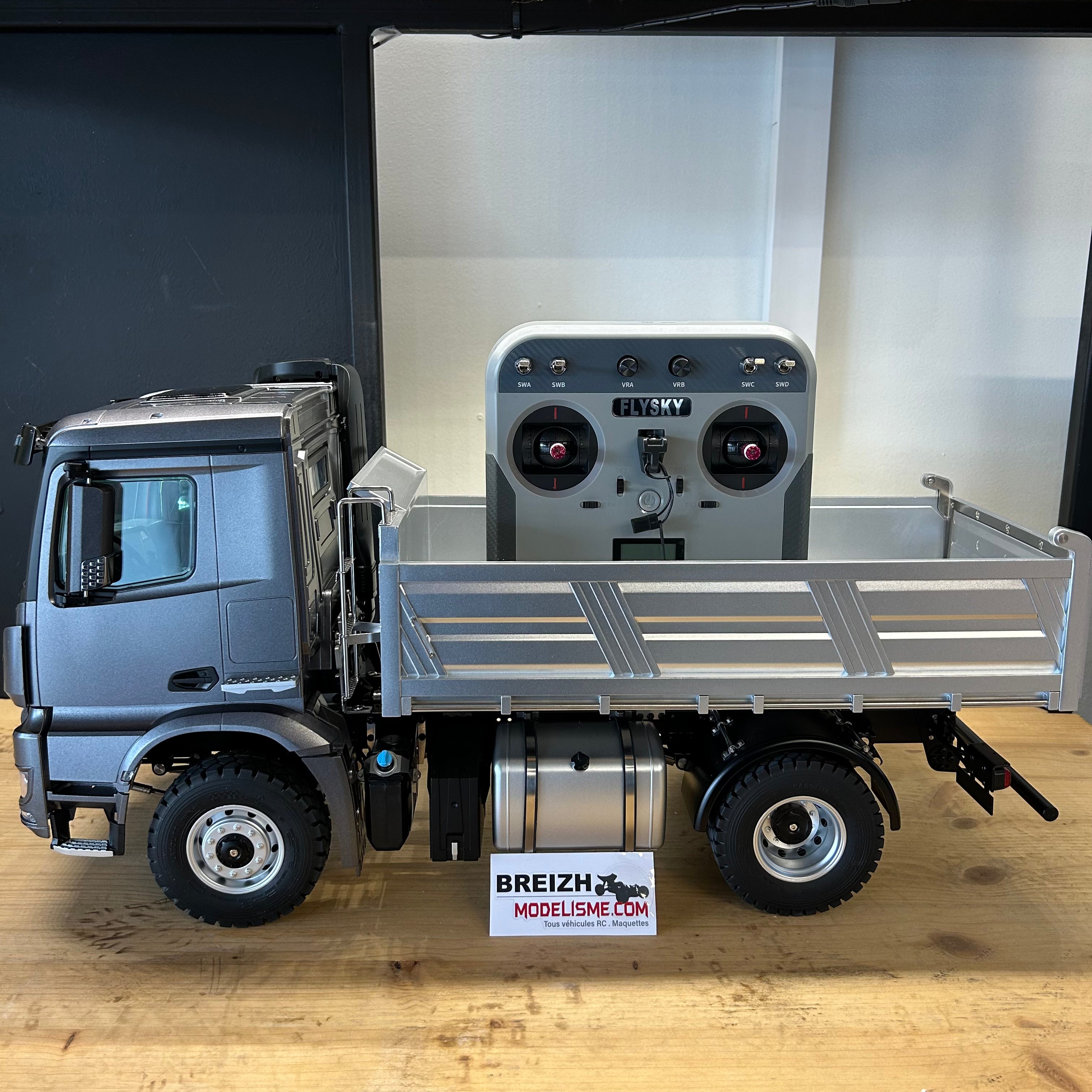 FM Electrics Camion à benne en métal 4x4 Kabolite K5701 gris 1:14