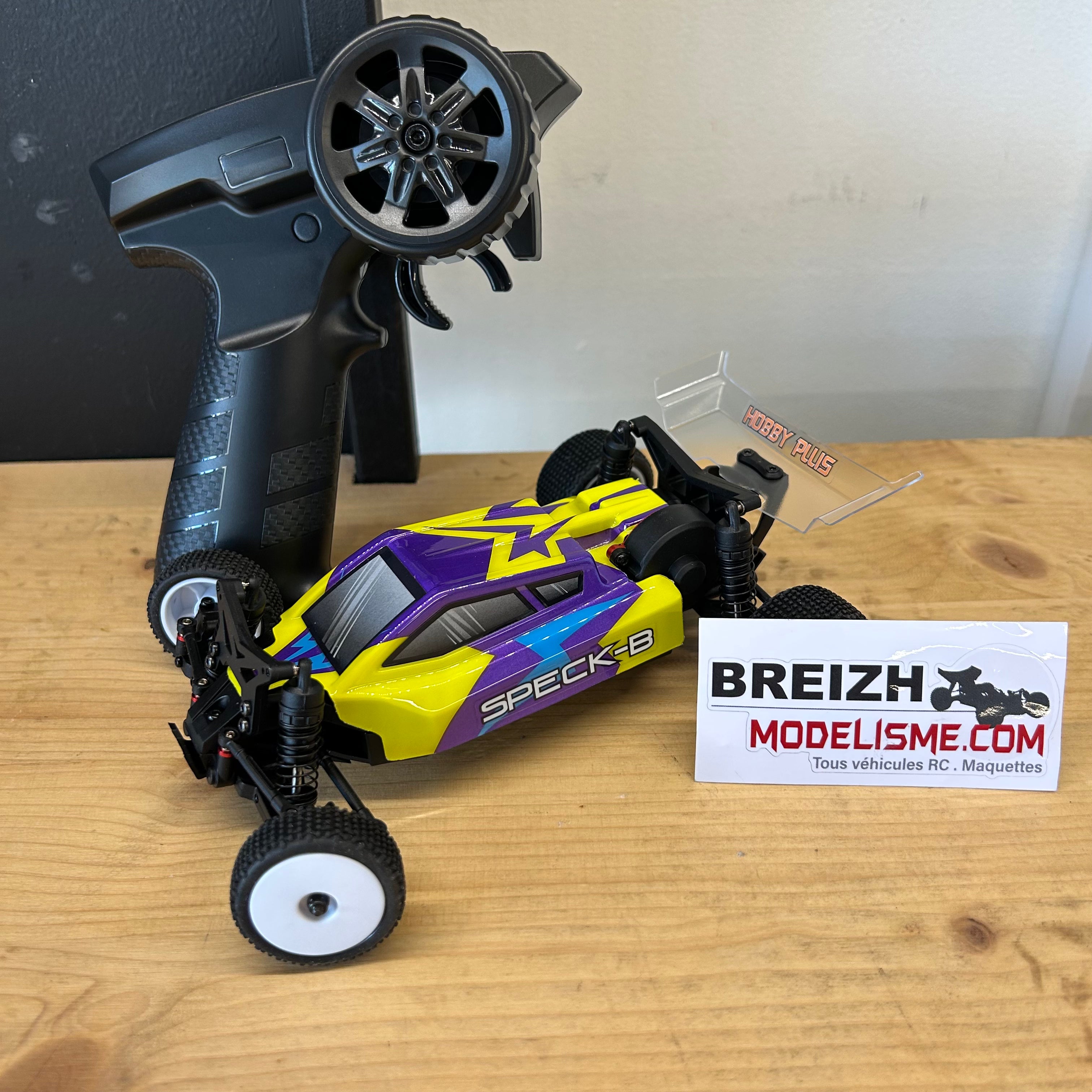 Buggy 1/24 Hobby Plus Speck B brushless jaune
