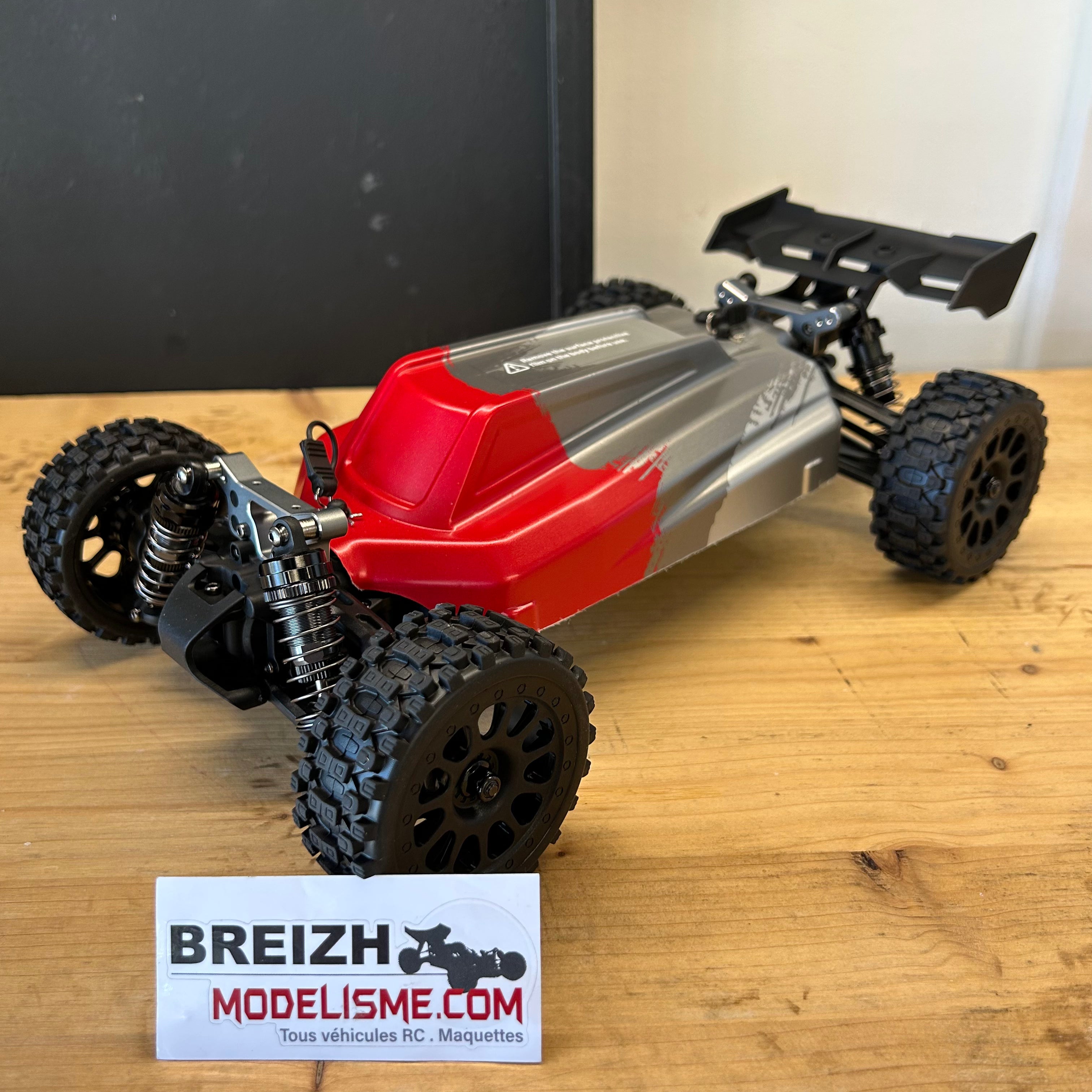 Buggy 2S 38km/h Maverick QByte XB Flux 1/12 Brushless RTR 4WD rouge MV151401