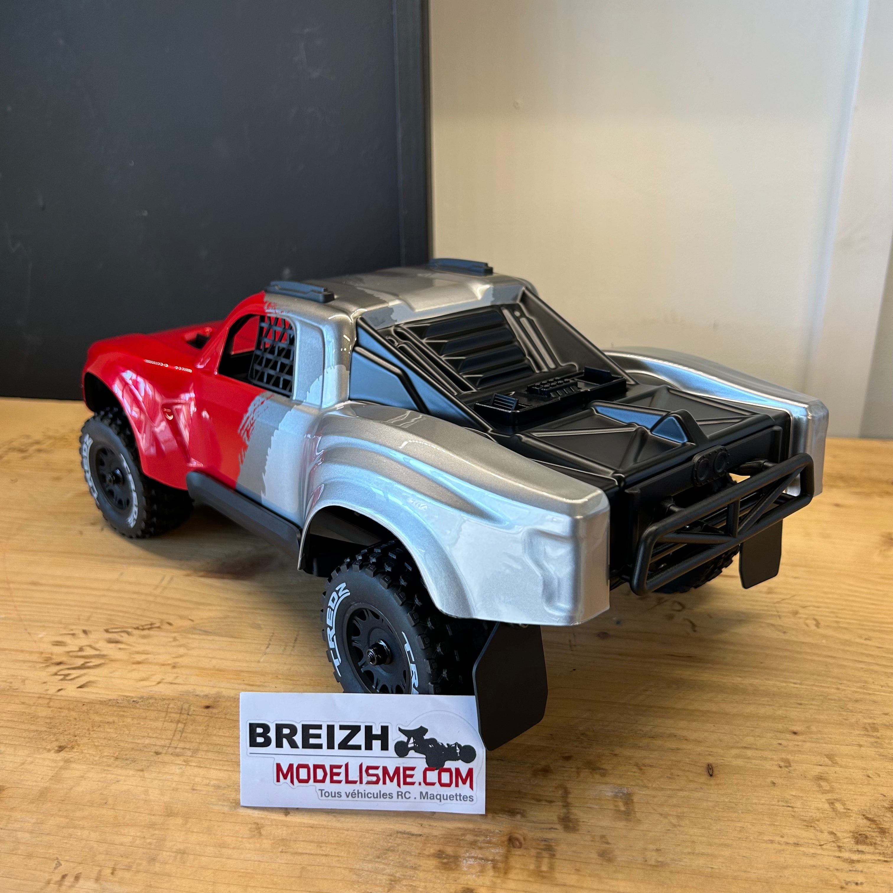 Short course 2S 38km/h Maverick QByte SC Flux 1/12 Brushless RTR 4WD rouge MV151201