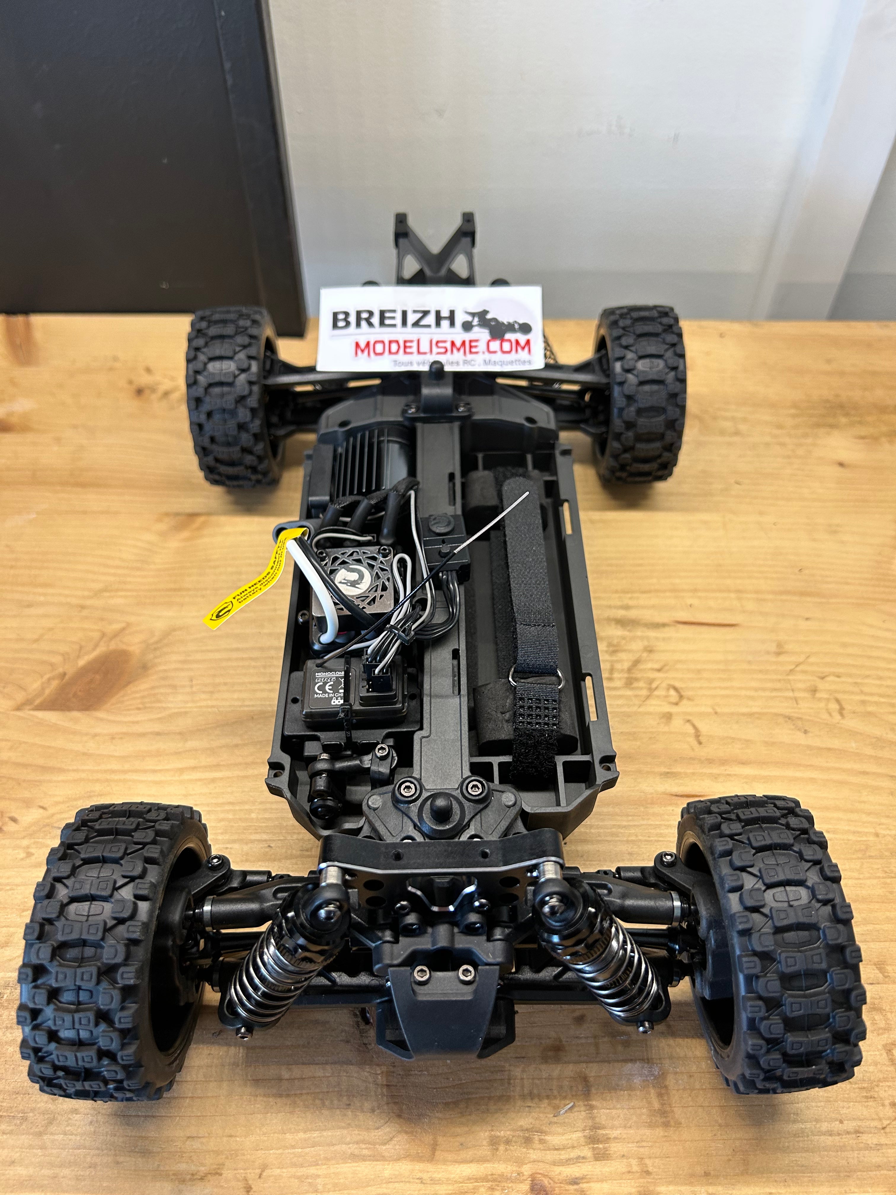 Buggy UDI RC Gleam PRO 1/12 Brushless RTR 4WD UD1204 PRO 80km/h rose