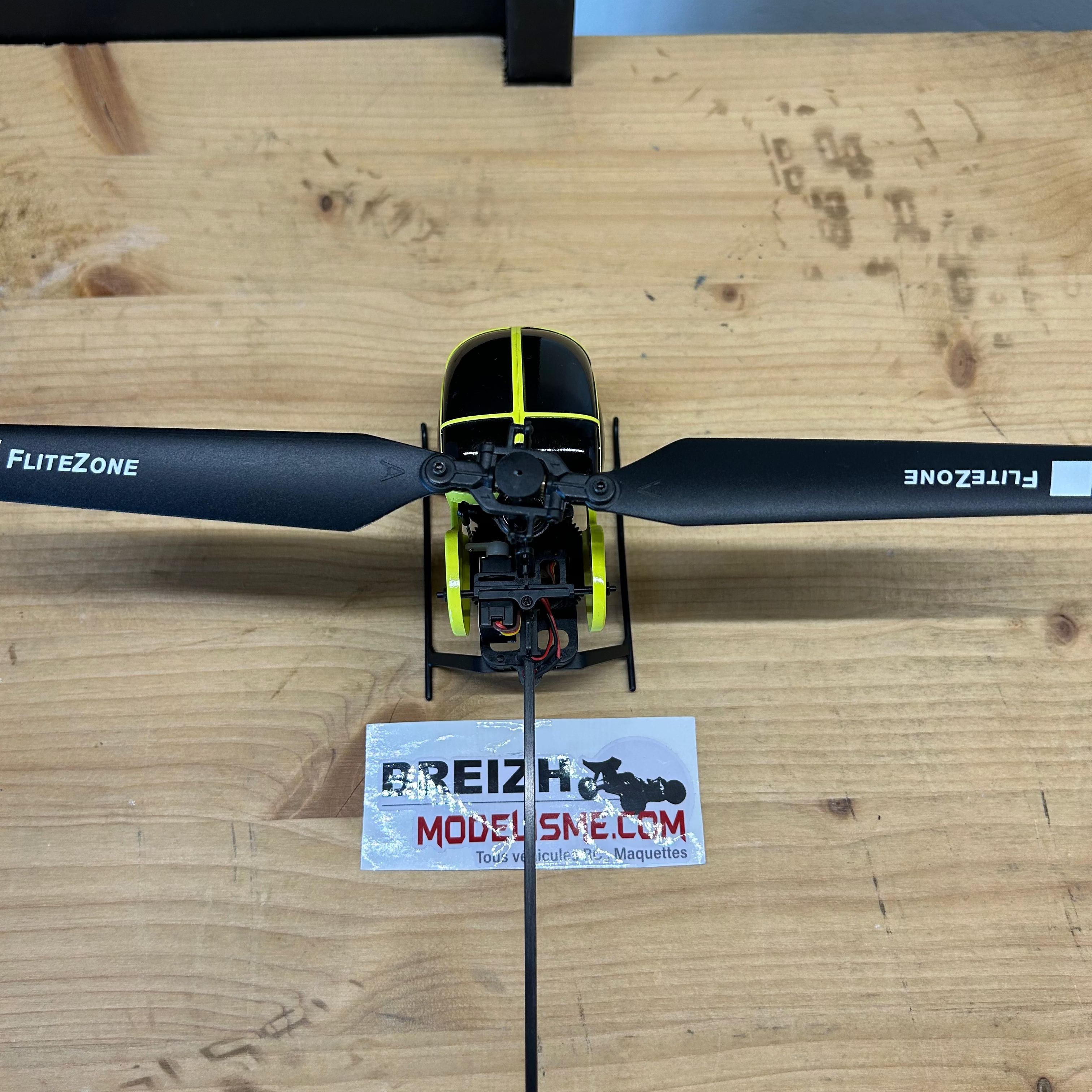 Hélicoptère RC mono pale Hughes 300 RTF jaune 15491