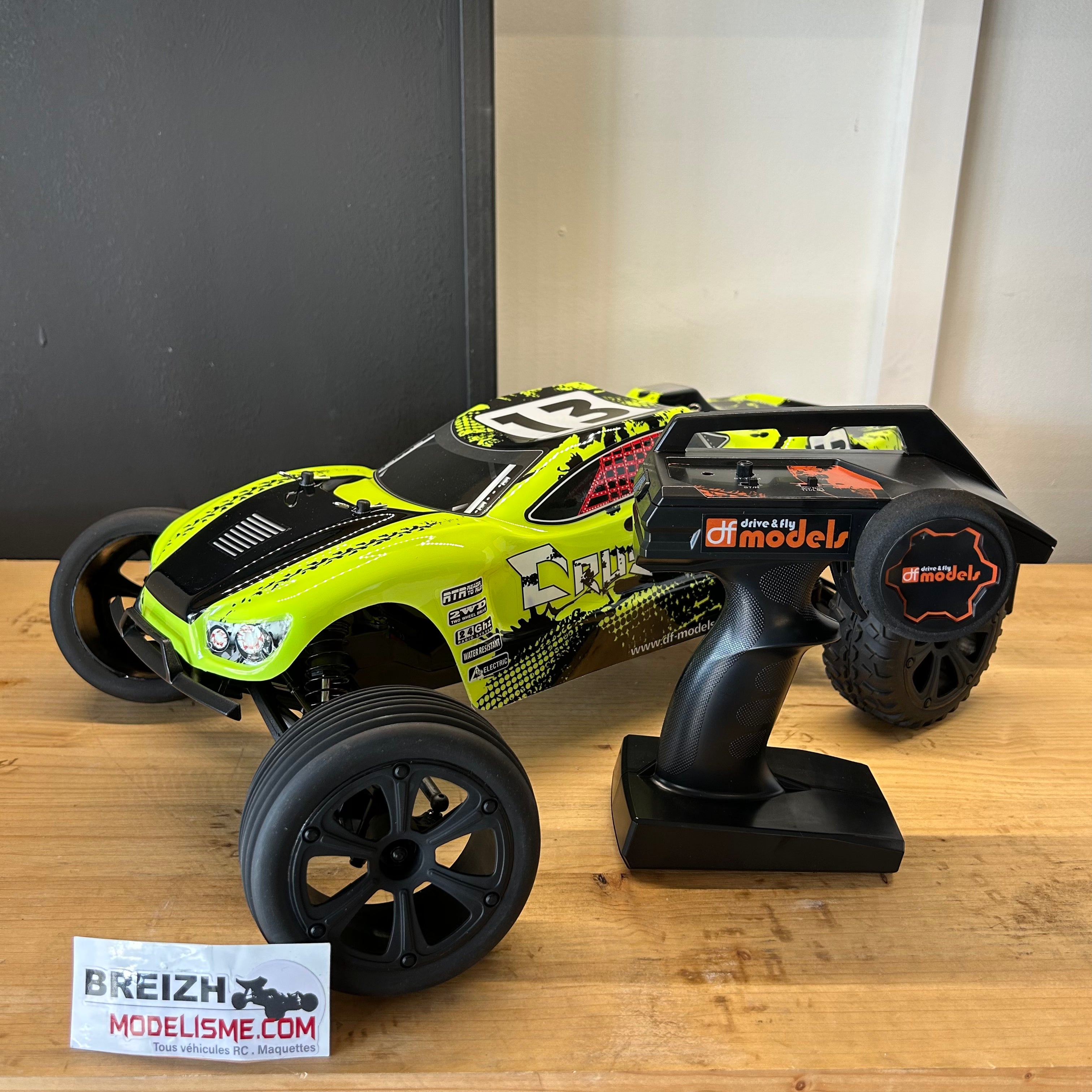 DF Models Truggy RC 1/10 Crusher V2 Race 2WD RTR 35km/h