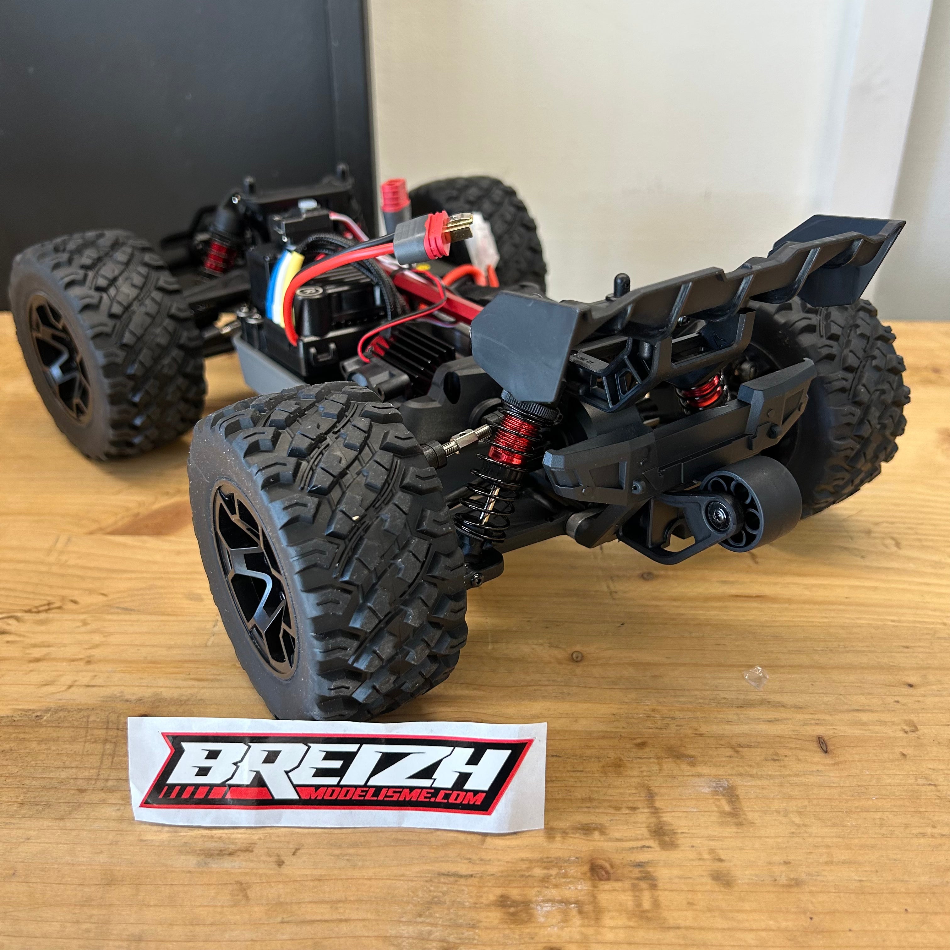 Truggy 4WD RTR MJX Hyper GO 14207 1/14