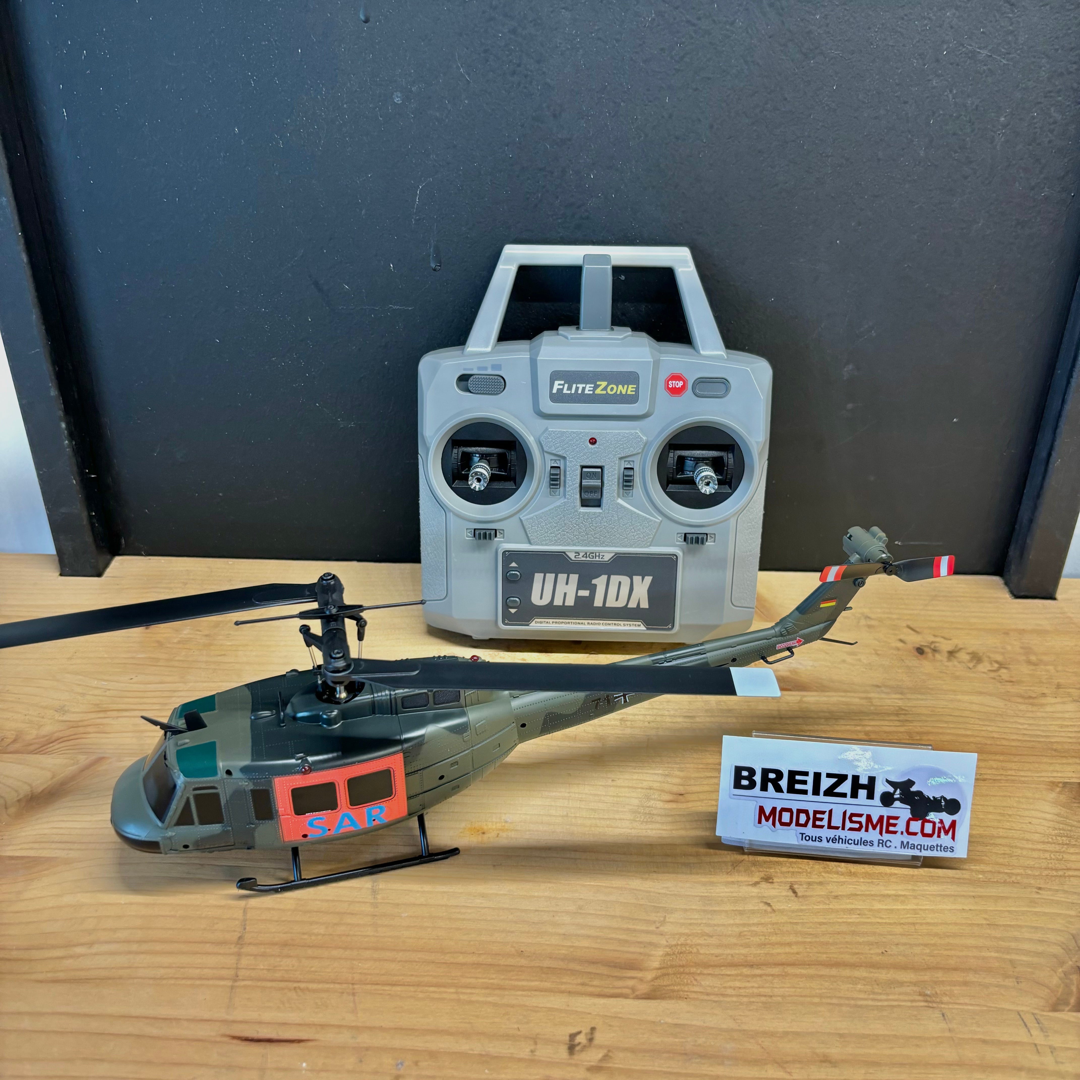 Hélicoptère Bell UH-1DX (SAR) RTF - 16400