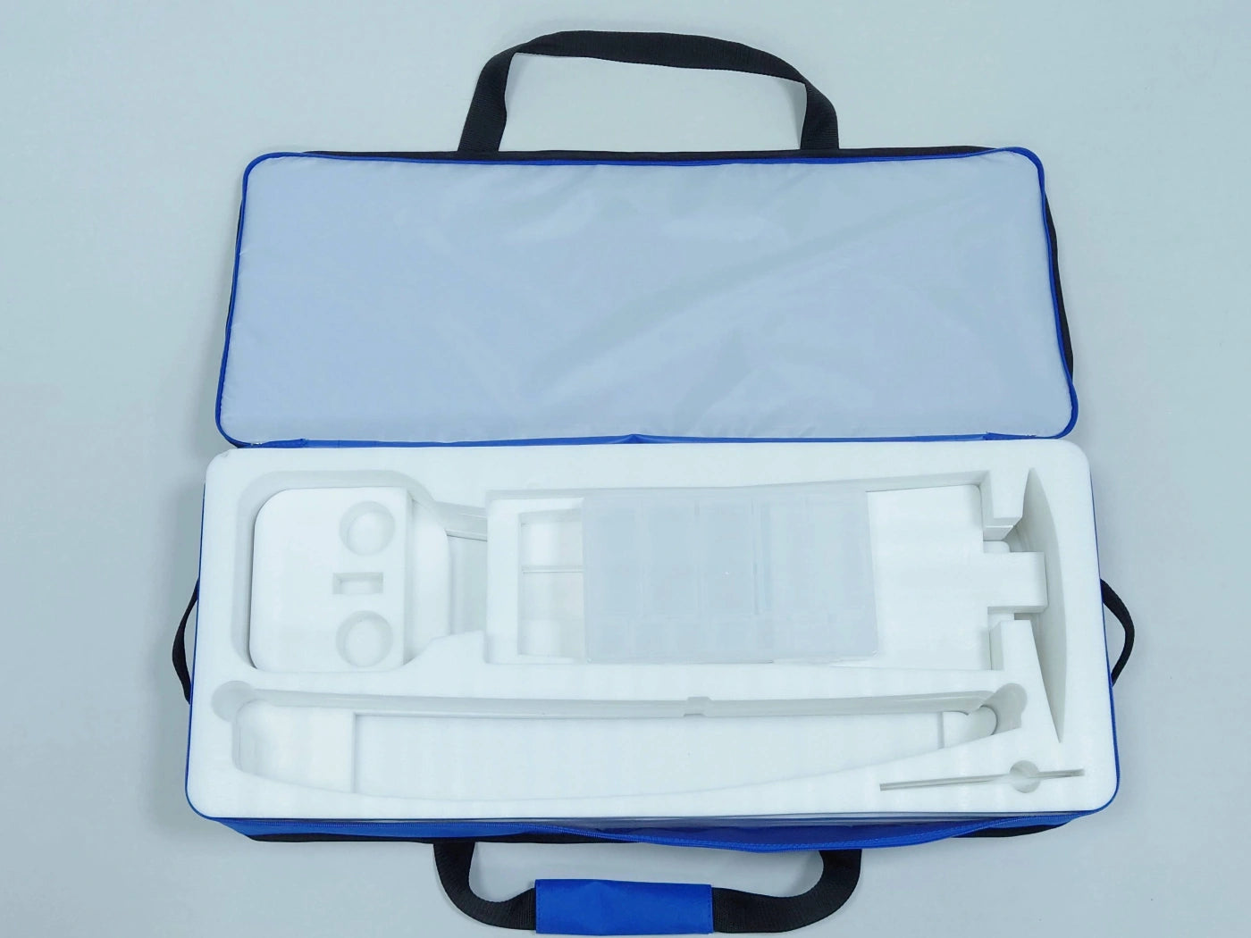 Valise bleu pour bateau DF65 - JW8815019