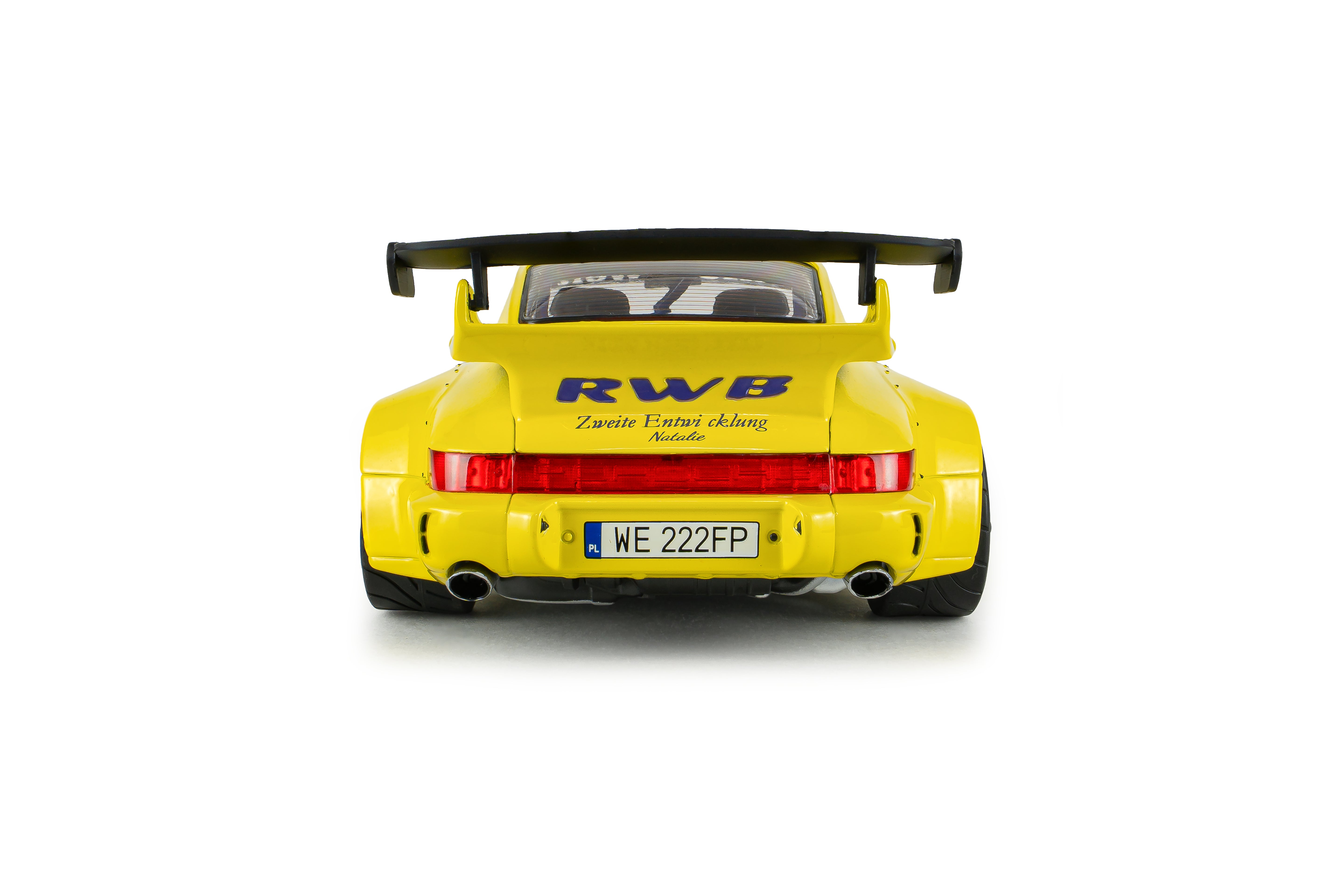Solido S1807518 Voiture miniature collection 1/18 RWB Bodykit Natalie 2023 - Breizh Modélisme.
