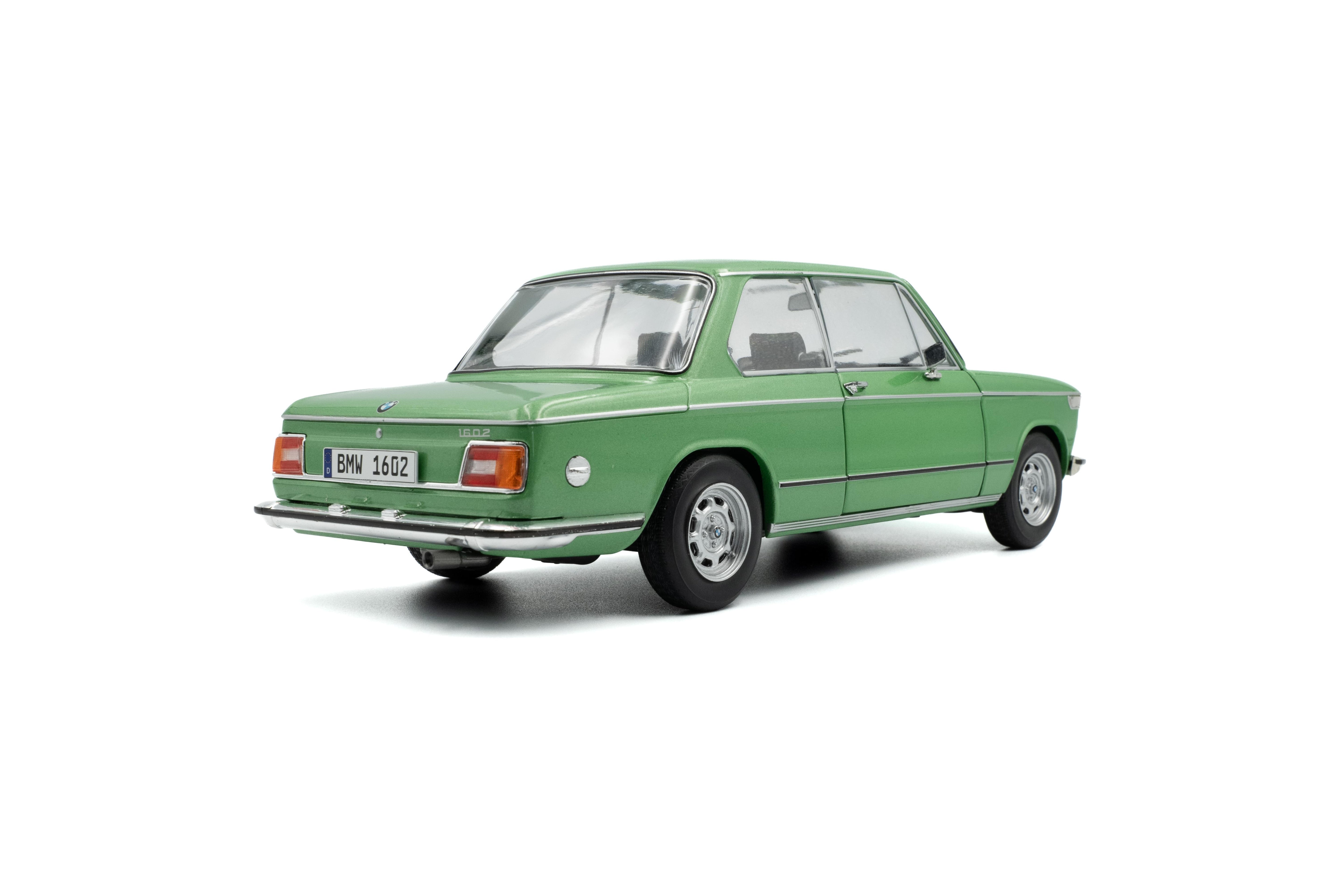 Solido S1808604 Voiture miniature collection 1/18 BMW 1602 – Taiga – 1971