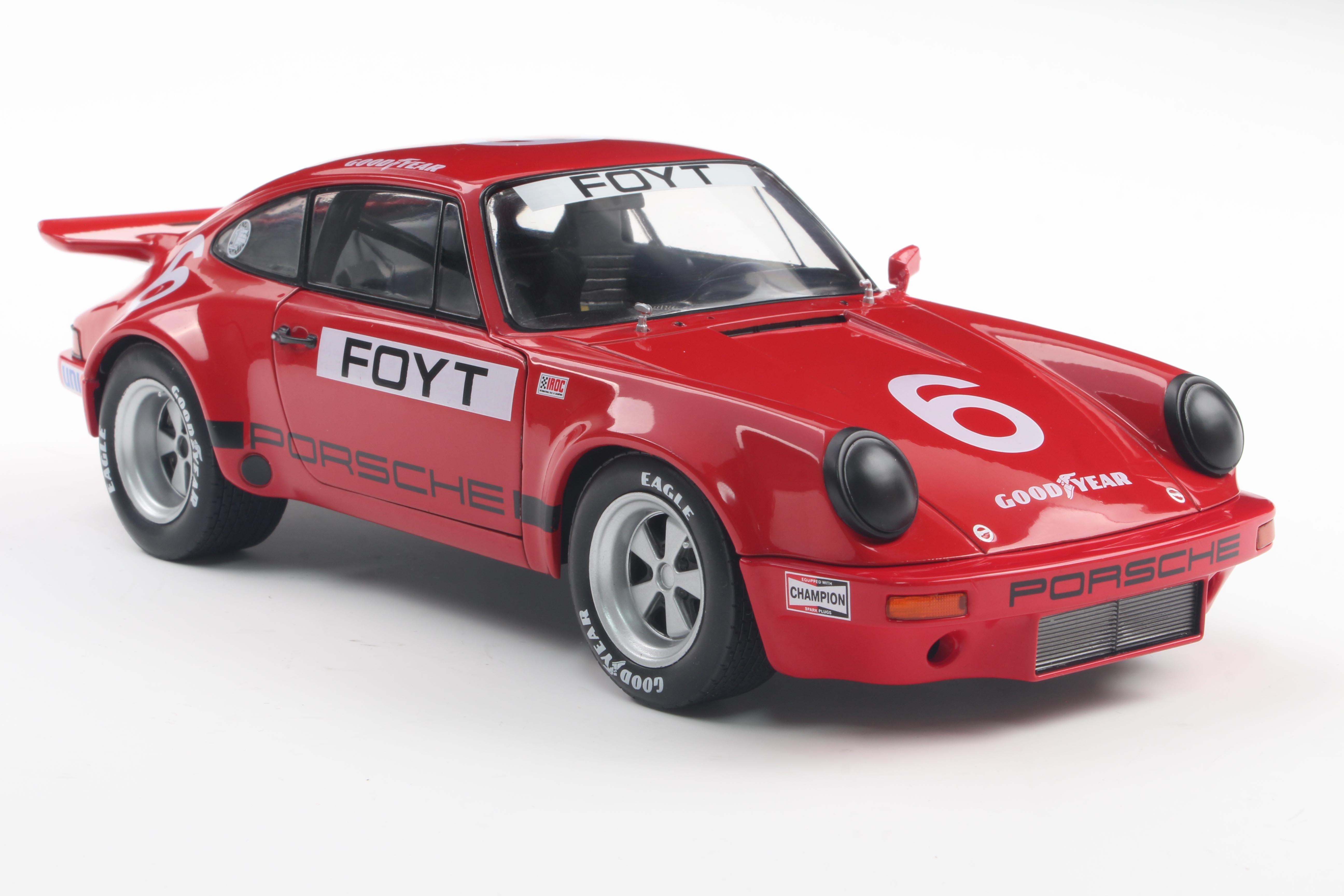 Solido S1810704 Voiture miniature collection 1/18 Porsche 911 IROC – IROC Daytona – 1974 – 6 Foyt