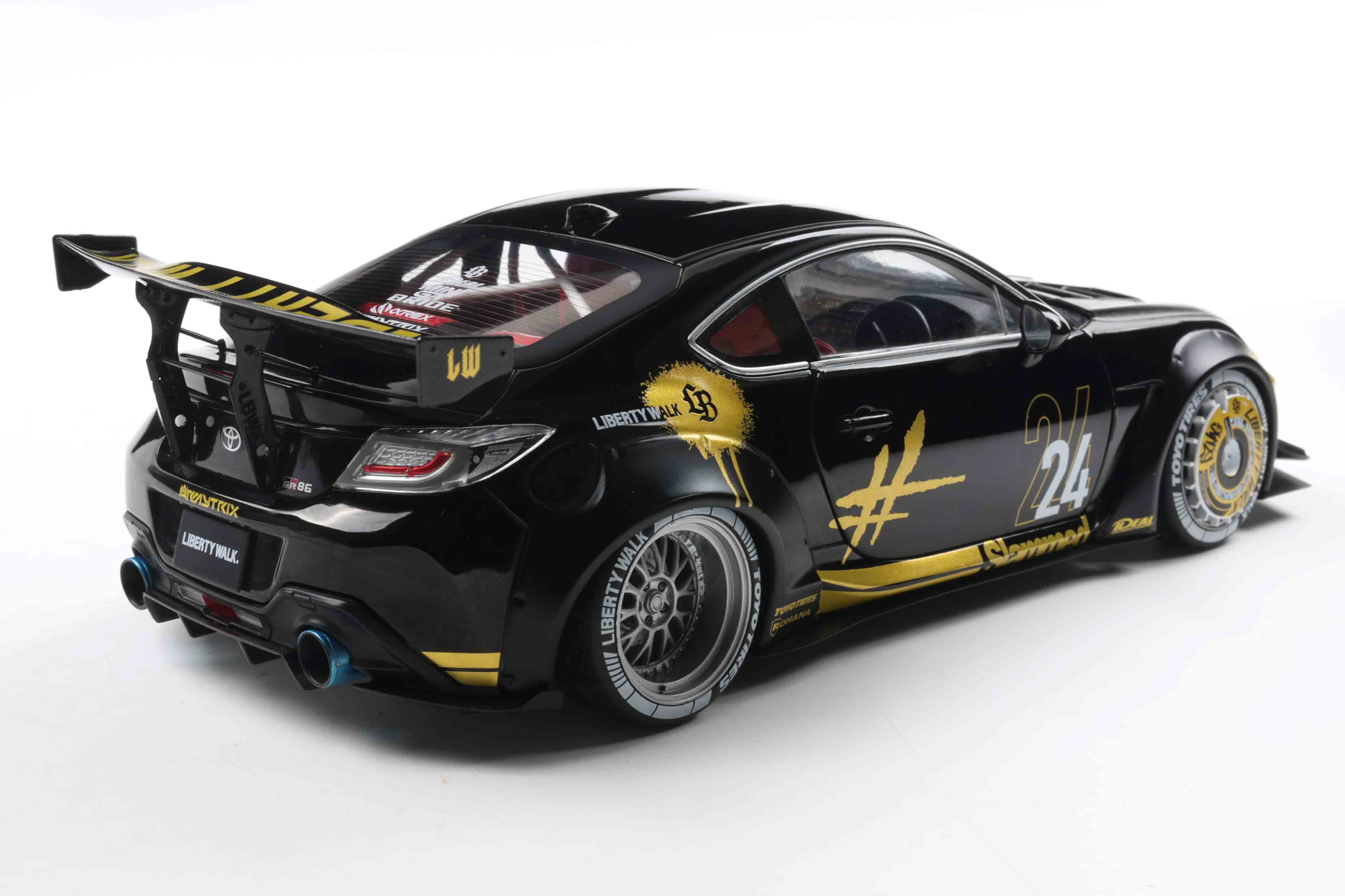 Solido S1813603 Voiture miniature collection 1/18 Toyota GR86 Liberty Walk Body Kit – 2024
