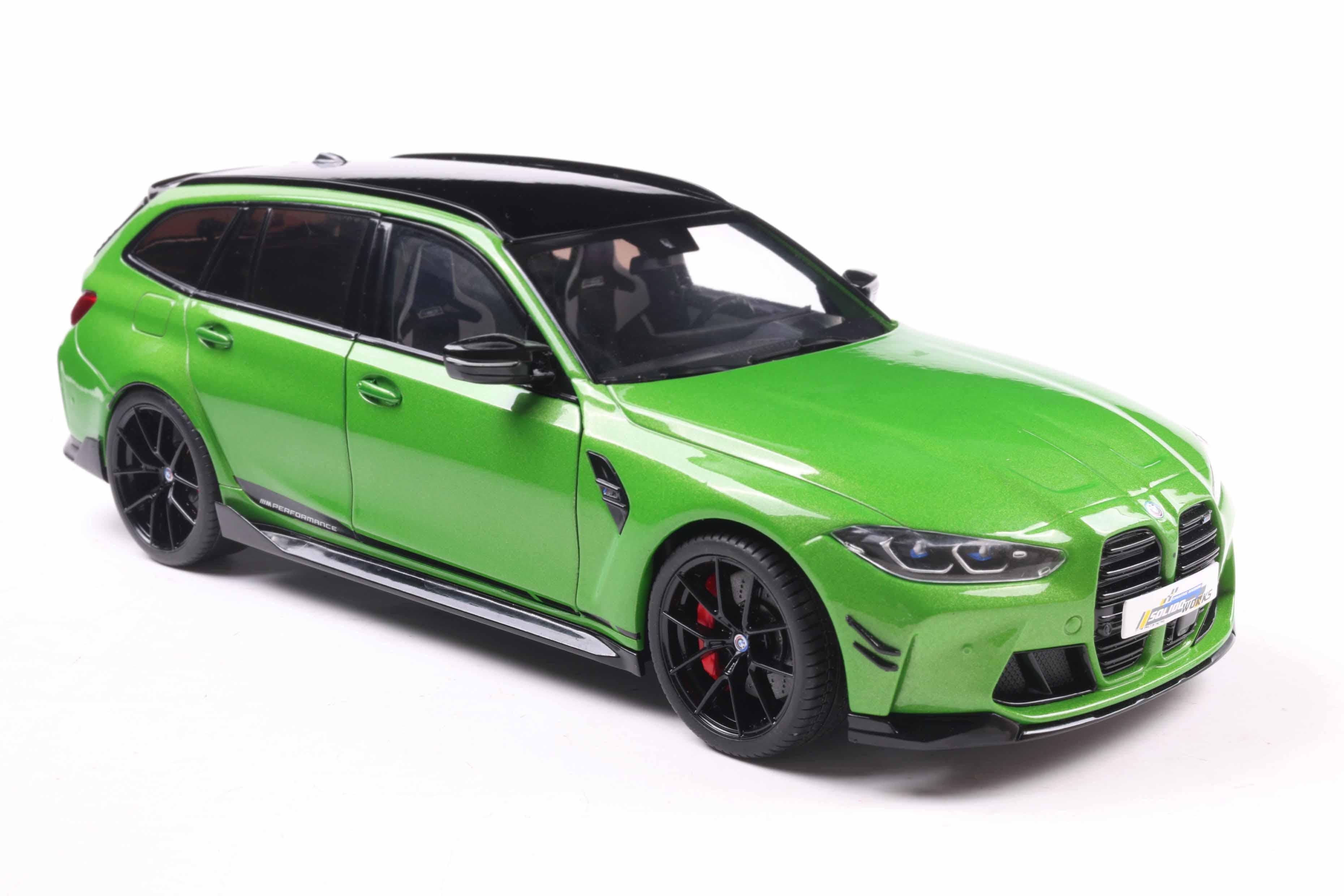 Solido S1813703 Voiture miniature collection 1/18 BMW Touring performance parts – Green Metallic – 2024