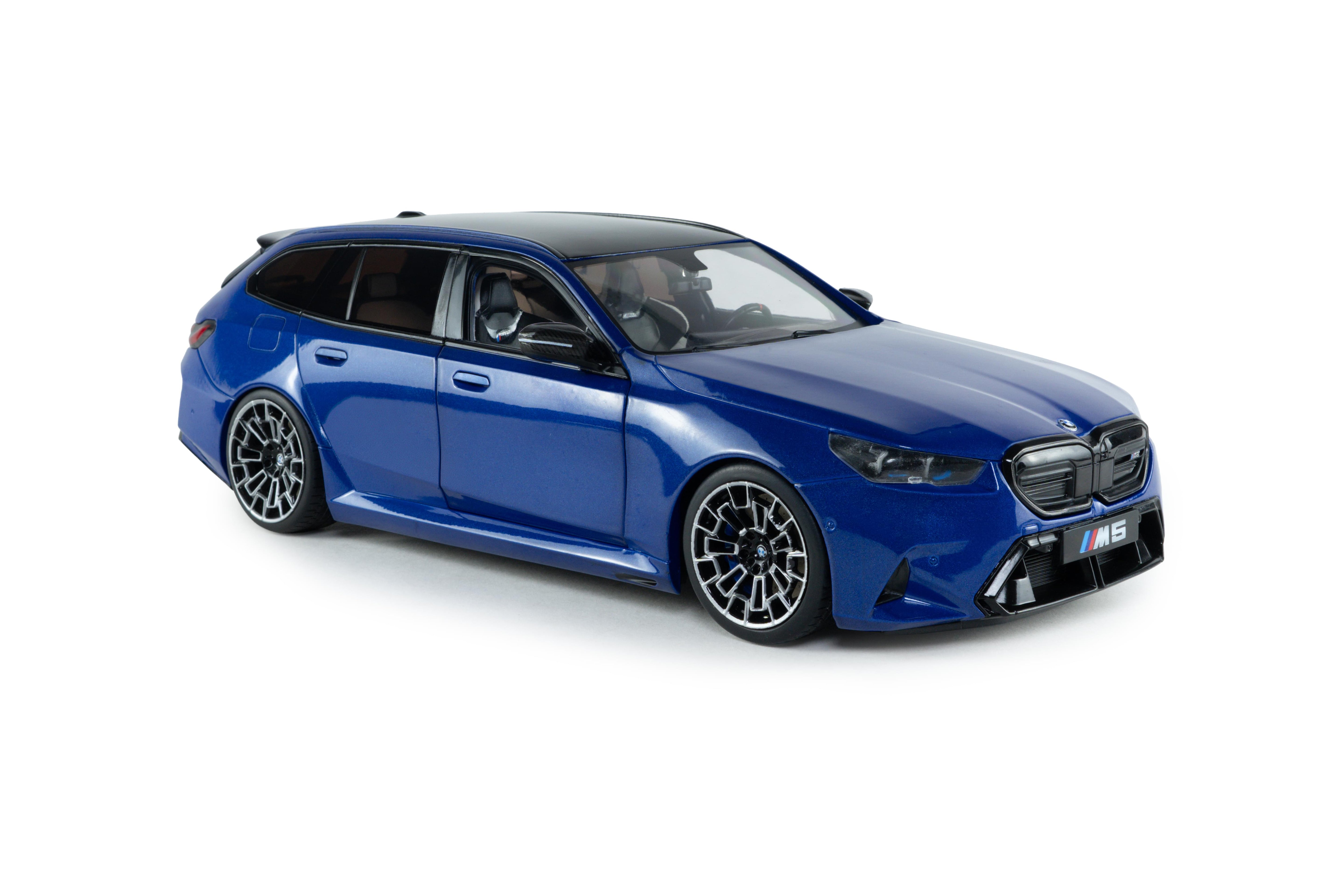 Solido S1814801 Voiture miniature collection 1/18 BMW M5 TOURING – M bleu marine Metallic – 2024