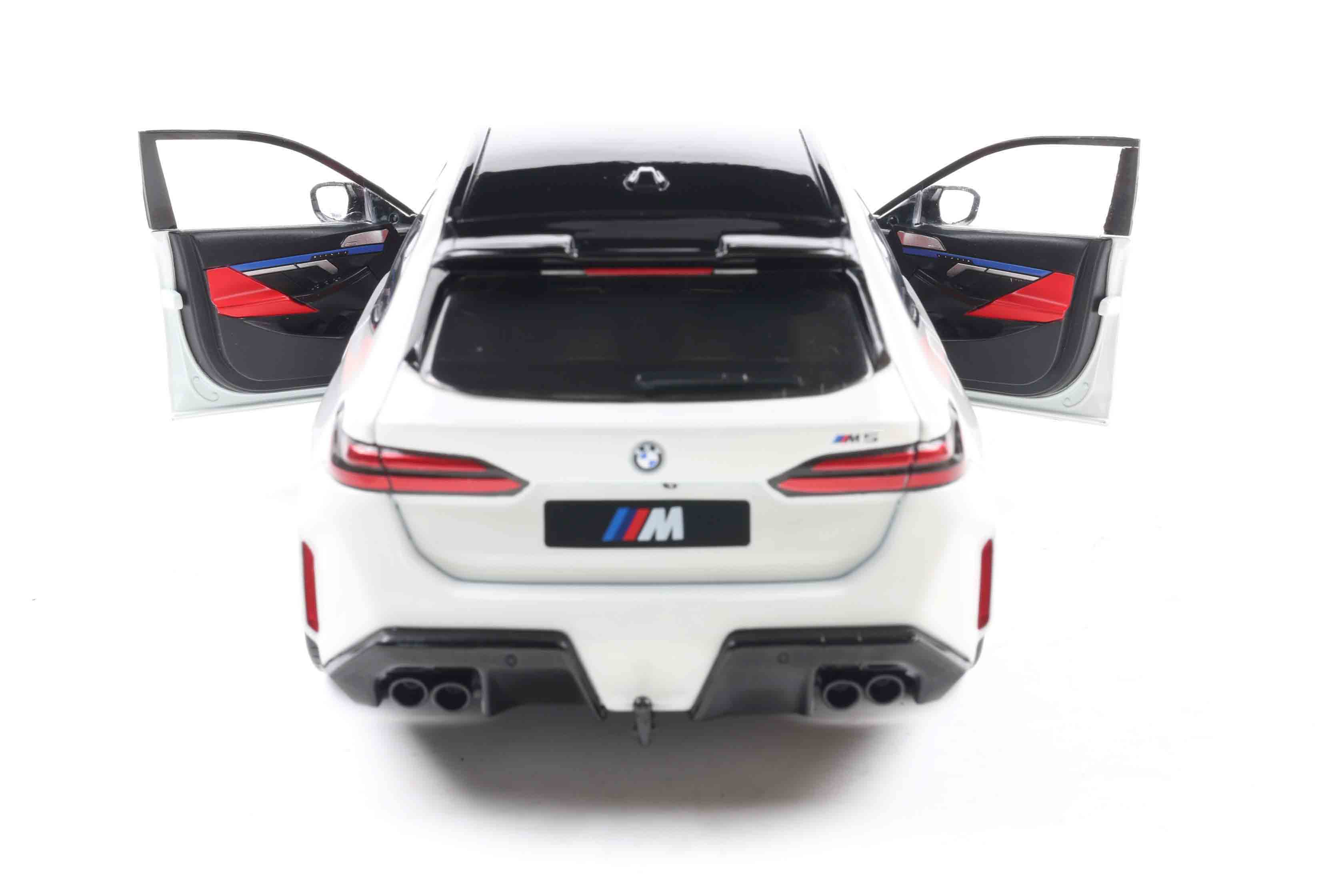 Solido S1814802 Voiture miniature collection 1/18 BMW M5 Touring – Alpine White Solid – 2025