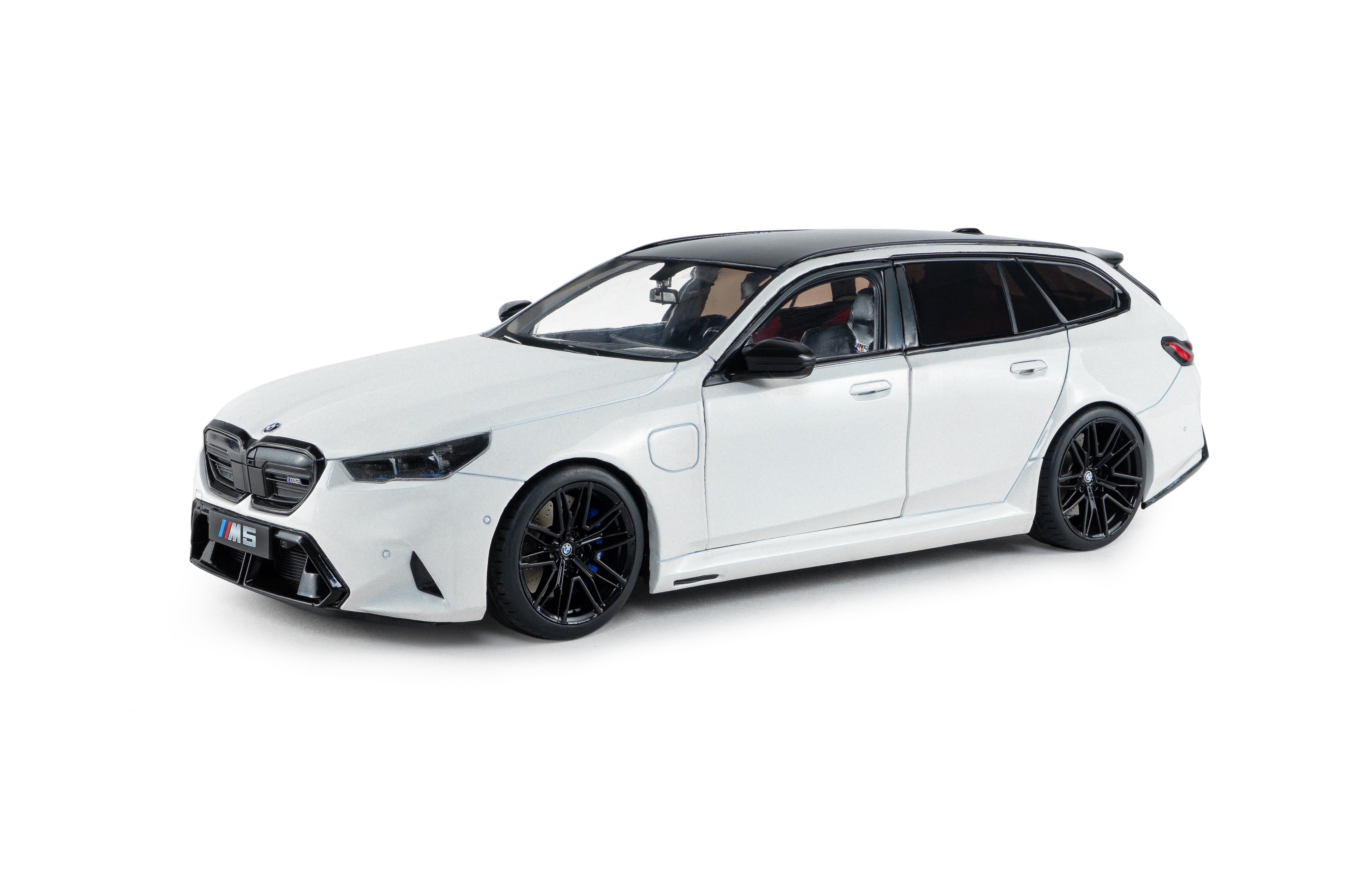Solido S1814802 Voiture miniature collection 1/18 BMW M5 Touring – Alpine White Solid – 2025