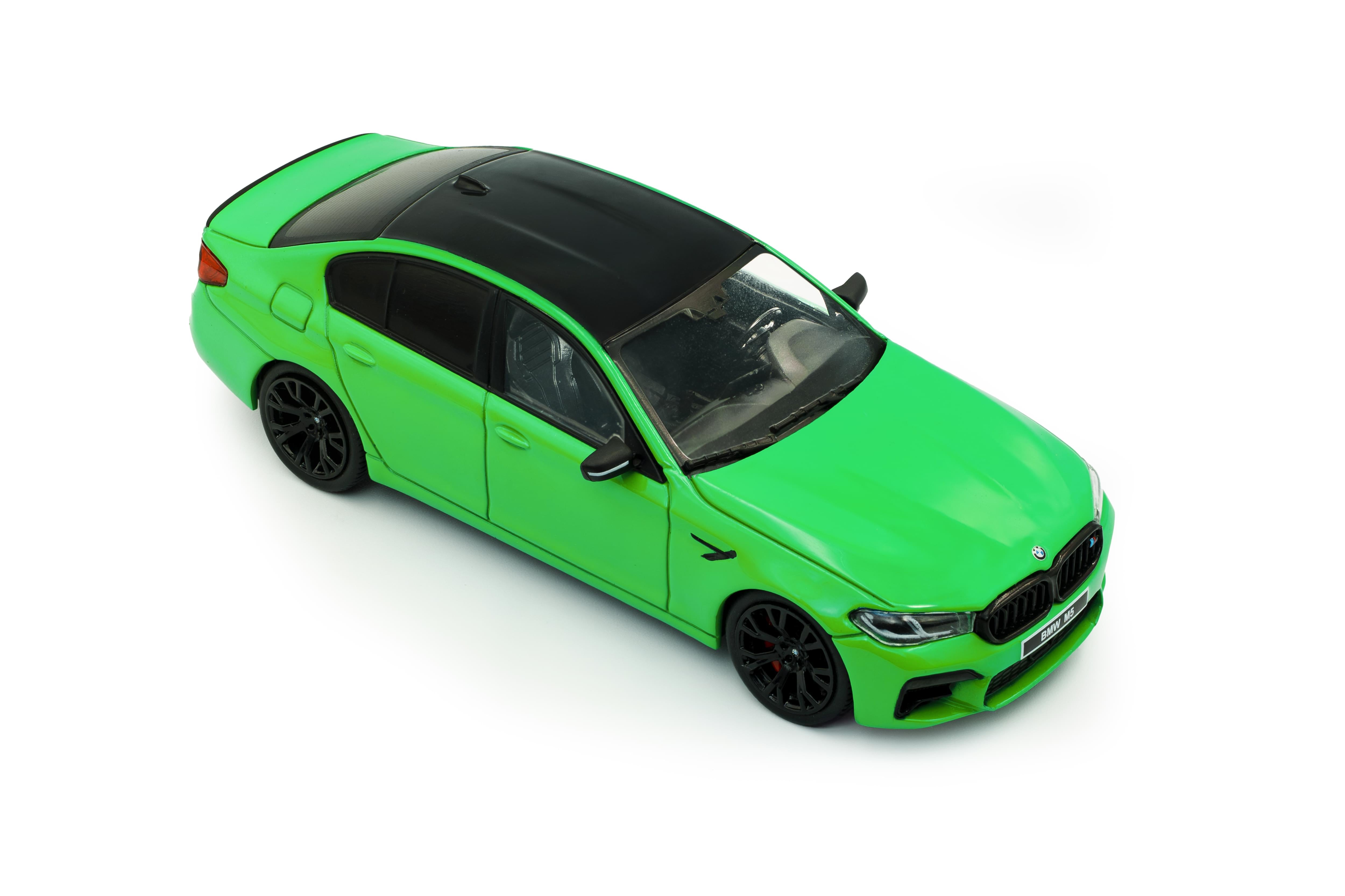 Voiture miniature 1/43 BMW M5 Competition 2022 Green Solido S4312705