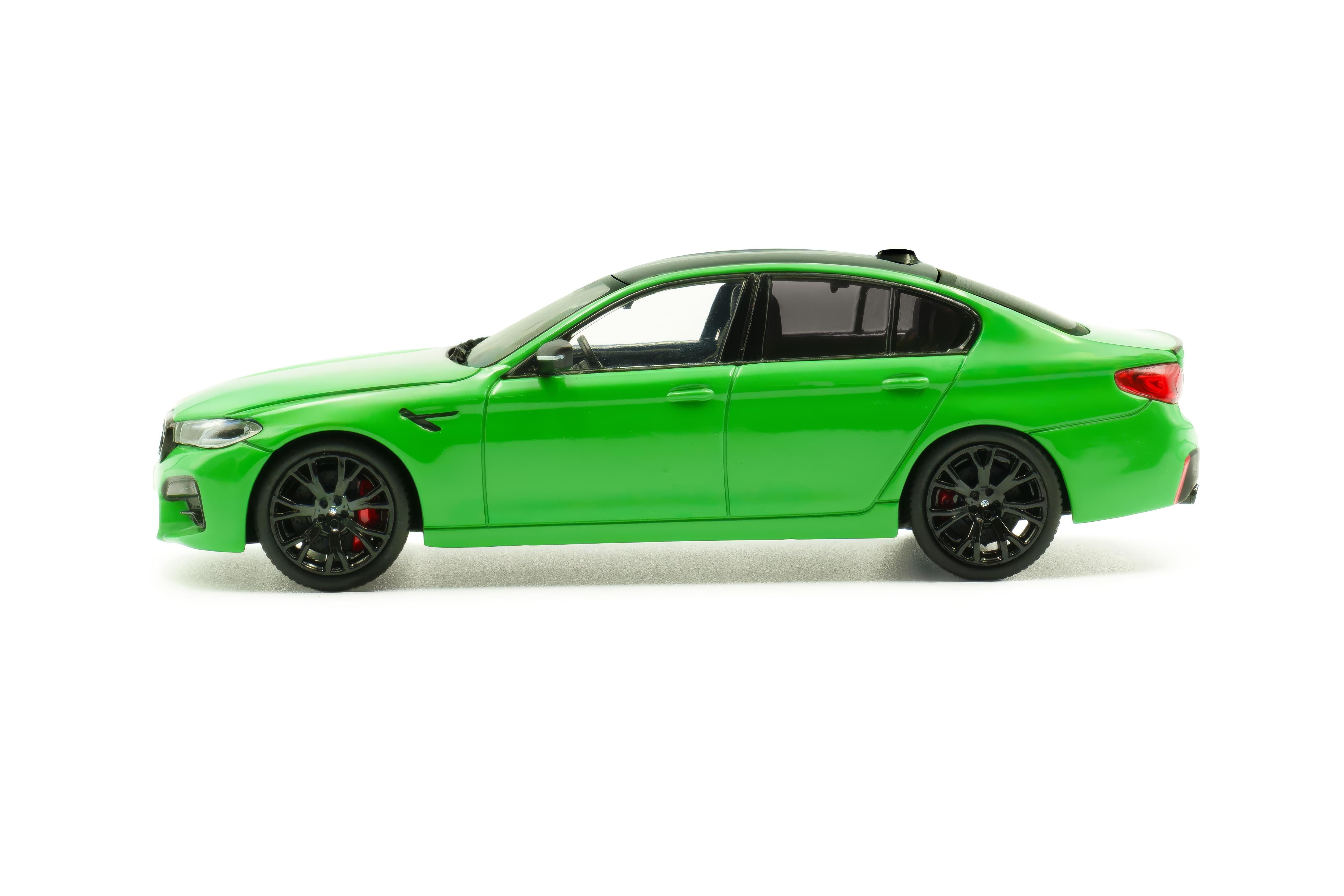 Voiture miniature 1/43 BMW M5 Competition 2022 Green Solido S4312705