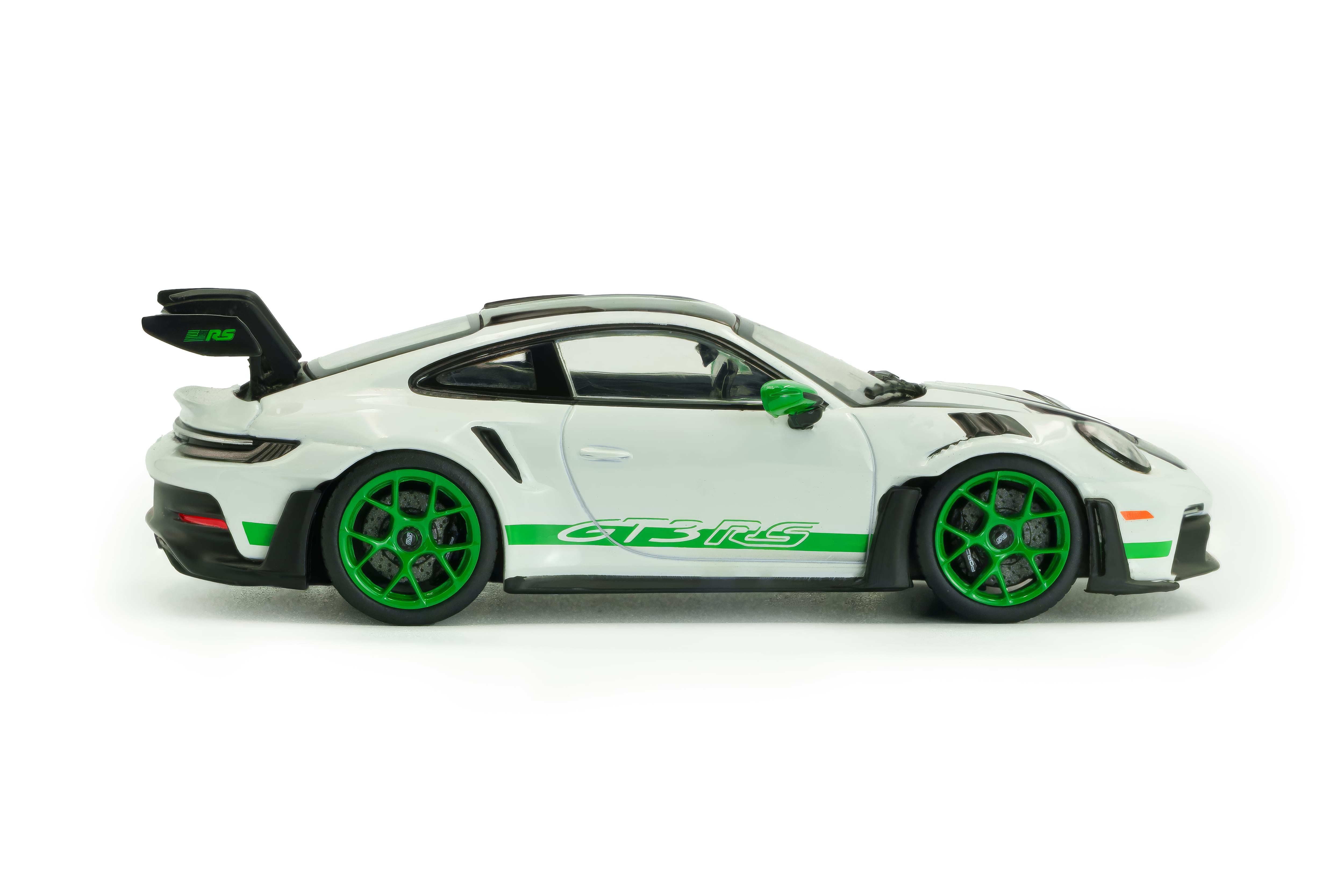 Voiture miniature 1/43 Porsche 911 (992) GT3 RS 2023 White Solido S4314801