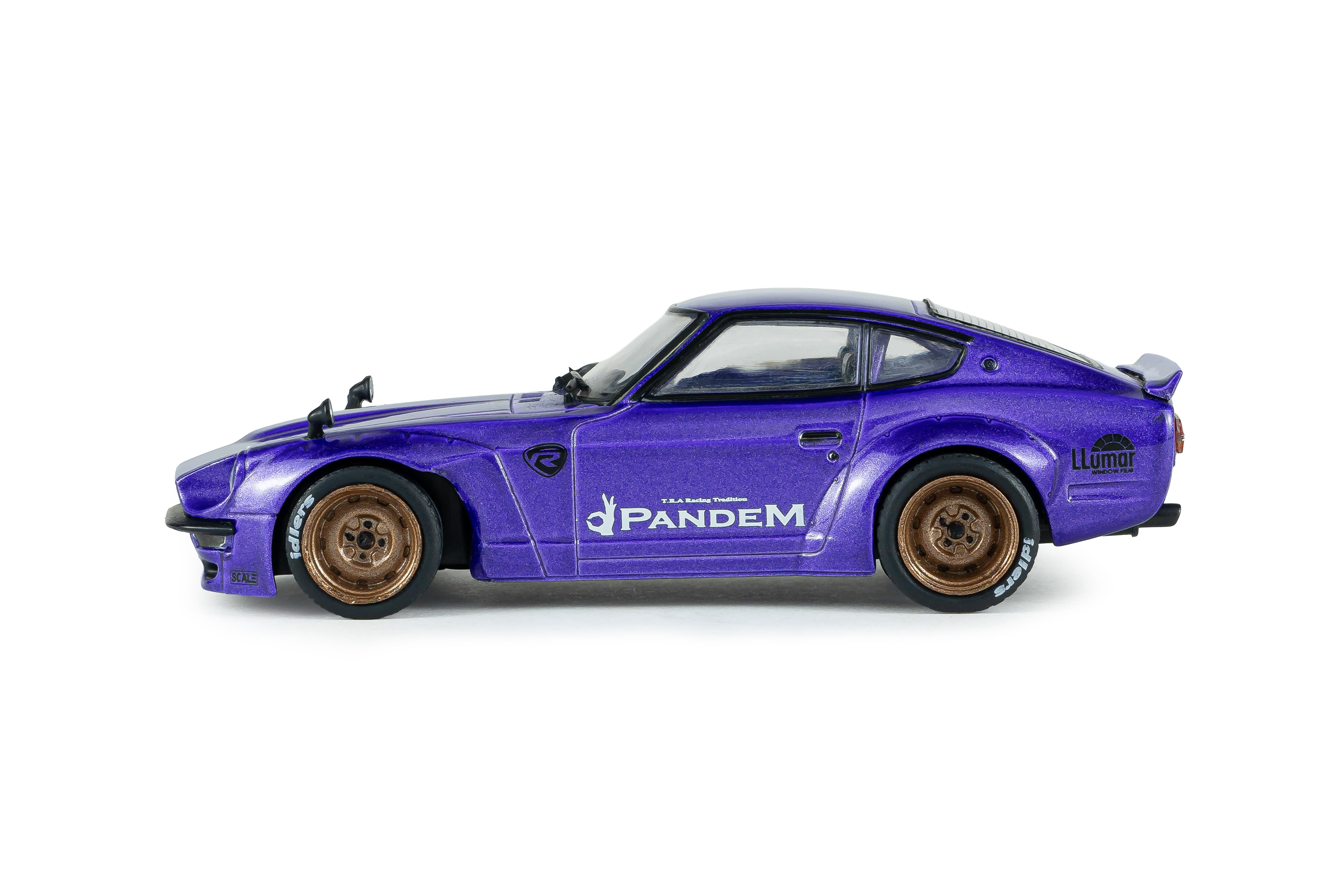 Voiture miniature 1/43 Pandem 240z violet métallisé 1973 Solido S4316303