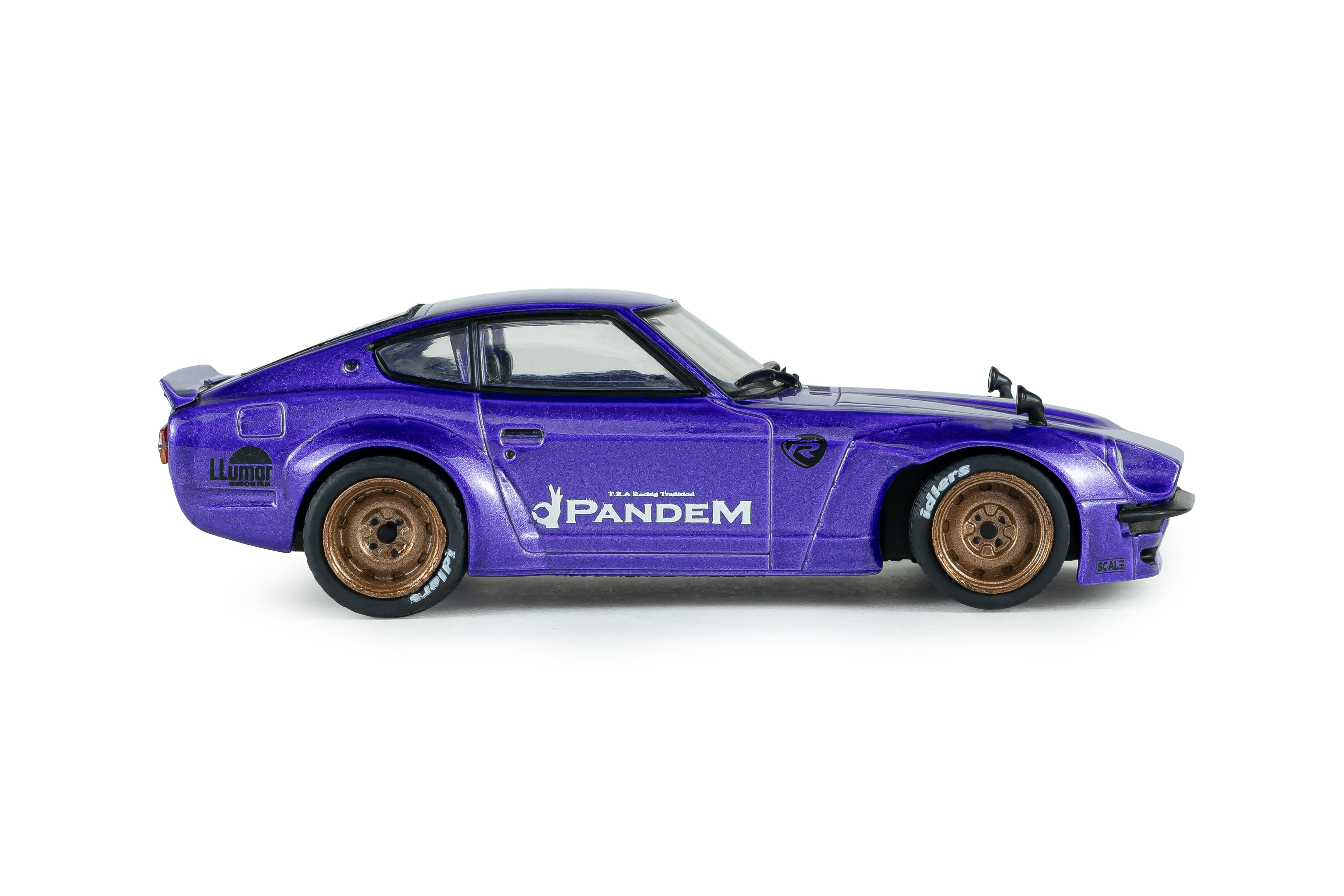 Voiture miniature 1/43 Pandem 240z violet métallisé 1973 Solido S4316303