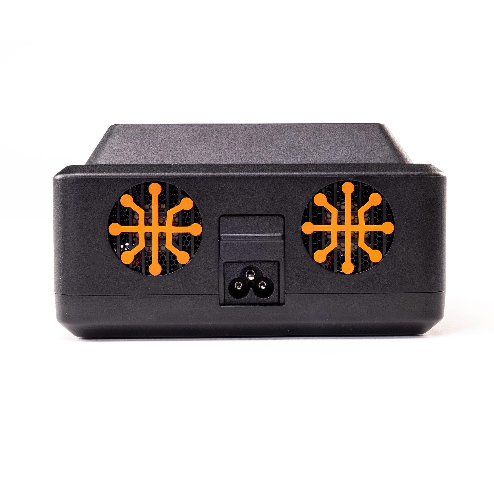 Chargeur intelligent AC/DC S450 G2 4x50W - SPMXC3040I - Breizh Modélisme.
