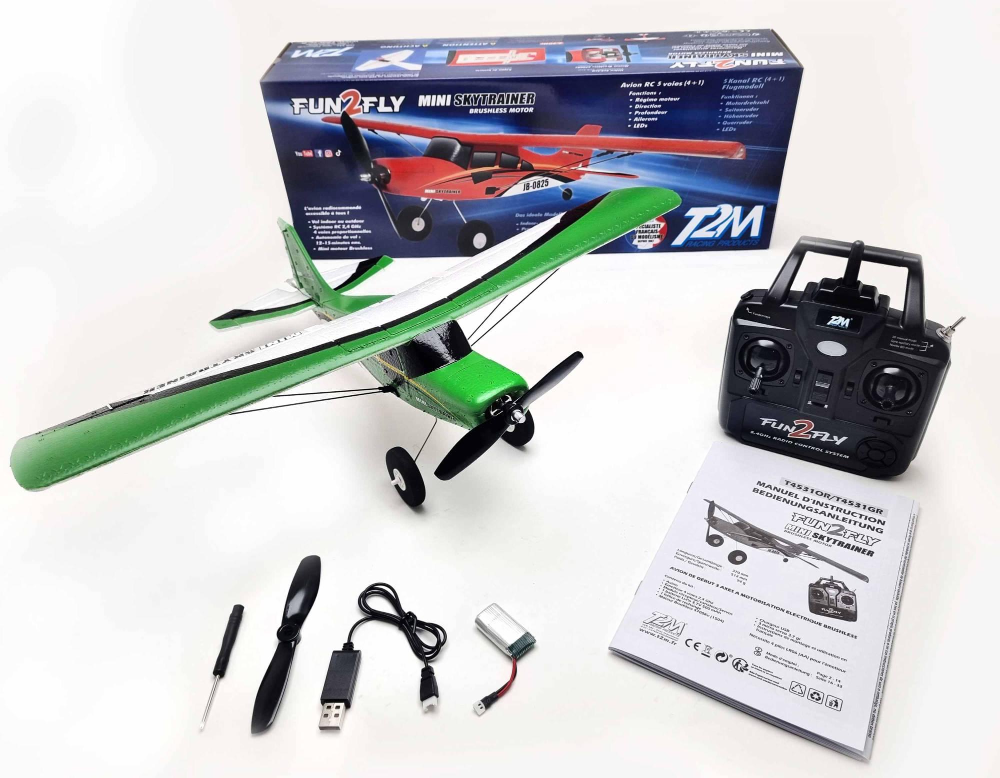 Avion débutant mini Skytrainer vert - T4531GR - Breizh Modélisme.