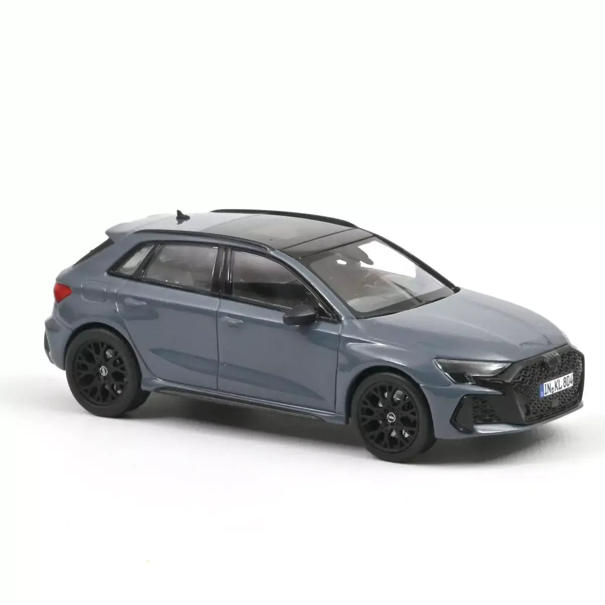 Voiture miniature collection 1/43 Audi RS 3 2025 Gris Kemora Norev 830120