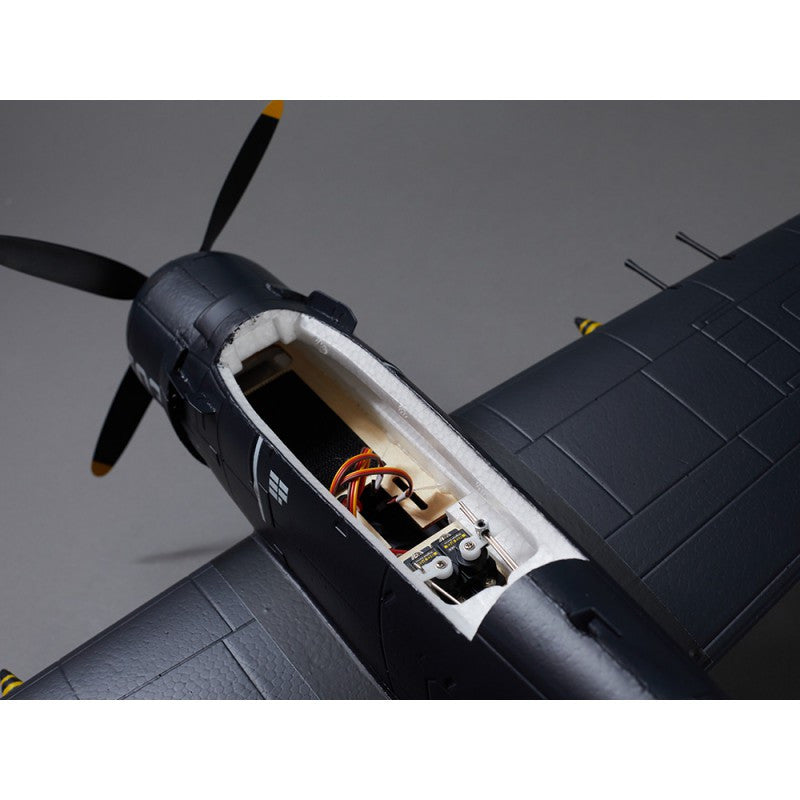 Avion RC 800mm A1 Skyraider Warbird PNP kit DB005PB - Breizh Modélisme.