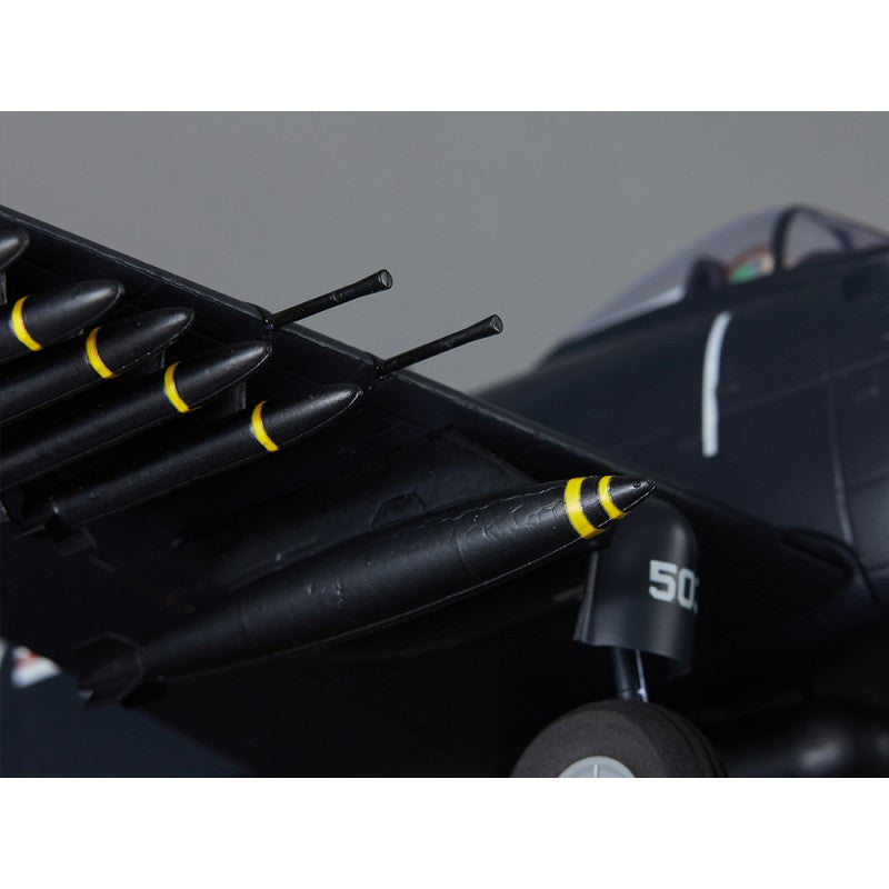 Avion RC 800mm A1 Skyraider Warbird PNP kit DB005PB - Breizh Modélisme.