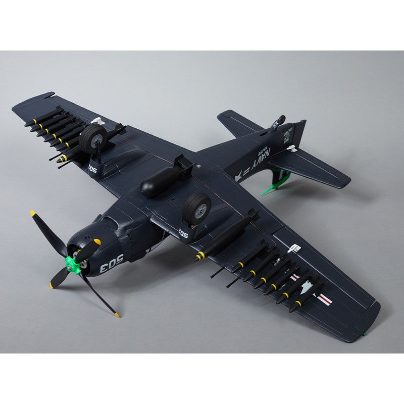 Avion RC 800mm A1 Skyraider Warbird PNP kit DB005PB - Breizh Modélisme.