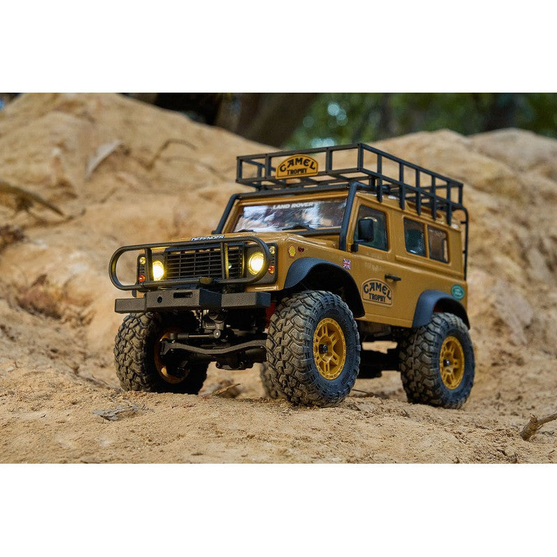 Kit RTR 1/24 Land Rover Defender 90 FCX24M Camel Trophy - FMS12491RTR-YL - Breizh Modélisme.