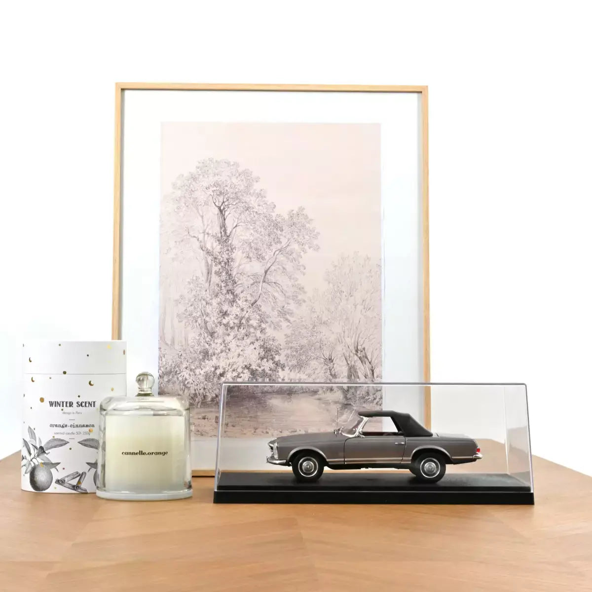 Boîte vitrine pour voitures miniatures collection 1/18