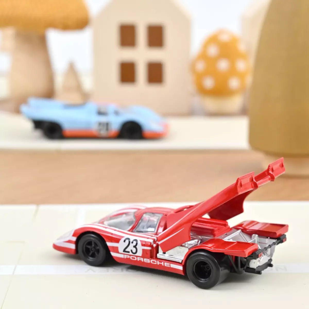 Voiture miniature 1/43 Porsche 917 1970 n°23 Jet-car Norev 750064