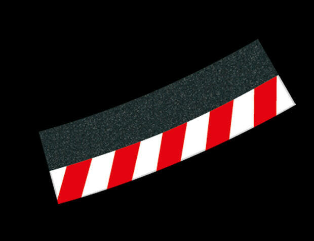 12 Bordures Extérieures Courbe Relevé Radius 4 15° - Carrera 20580 - Breizh Modélisme.
