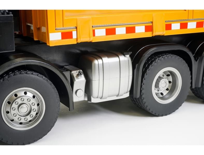 Camion Benne avec Grue RC 2.4ghz RTR Huina 1538 - Breizh Modélisme.