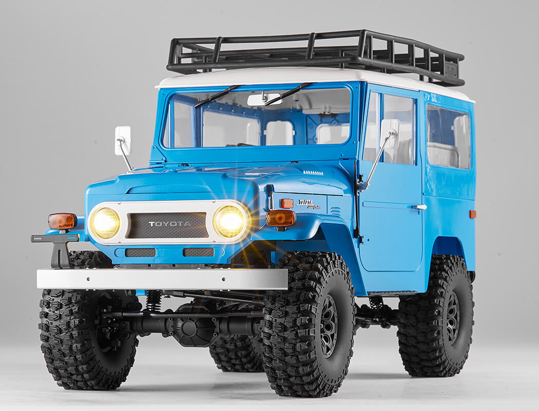 Crawler FMS 1/10 Toyota land Cruiser FJ40 RS bleu - FMS11035RSBU - Breizh Modélisme.