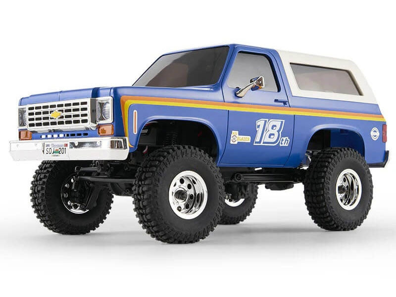 Petit crawler FMS 1/24 FCX24 Chevrolet K5 Blazer pro RTR bleu - FMS12403PRORTRBU - Breizh Modélisme.