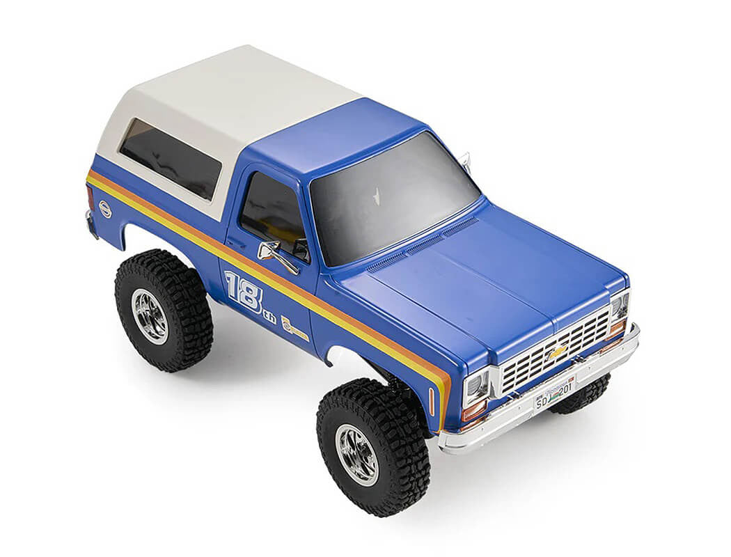 Petit crawler FMS 1/24 FCX24 Chevrolet K5 Blazer pro RTR bleu - FMS12403PRORTRBU - Breizh Modélisme.