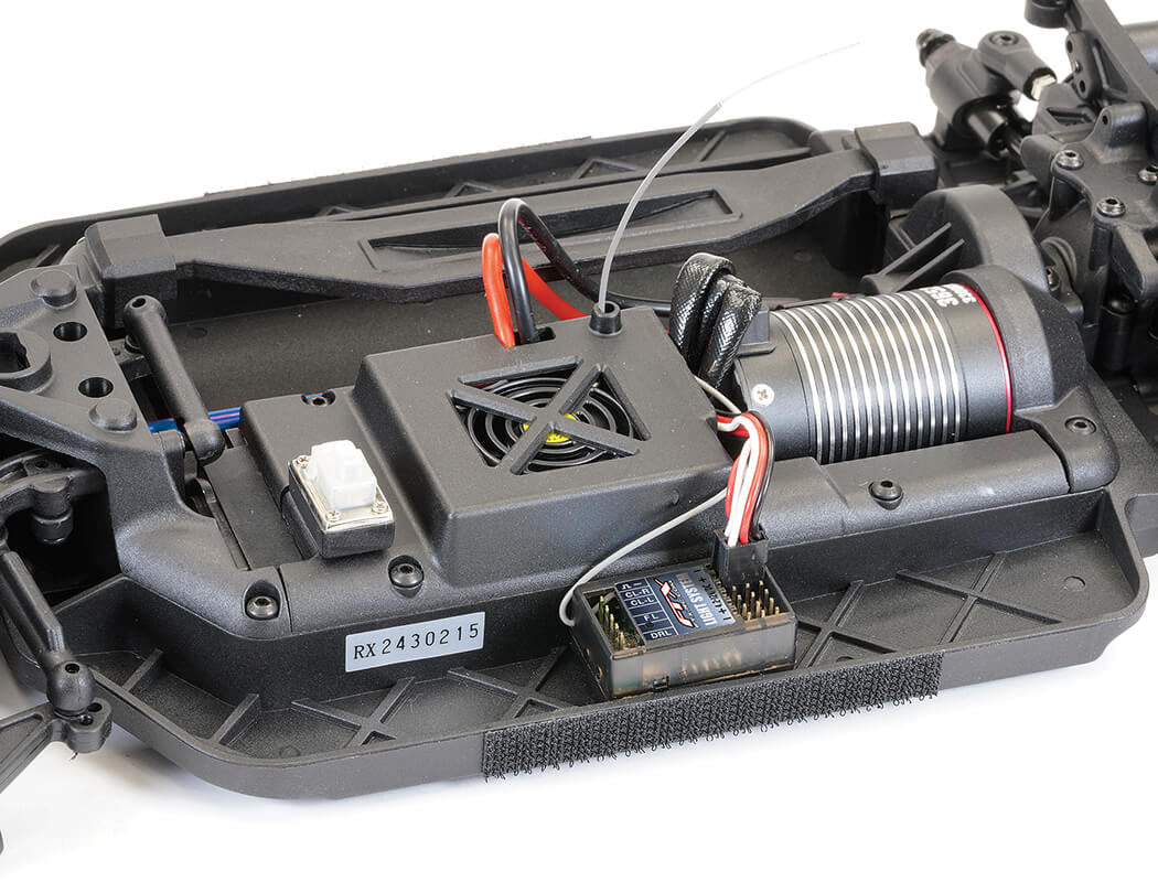 Voiture FTX Stinger brushess 1/10 Piste RTR rouge 5492R - Breizh Modélisme.