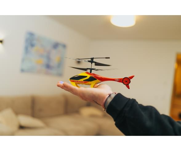 Hélicoptère de sauvetage 2,4 GHz RTF - Breizh Modélisme.