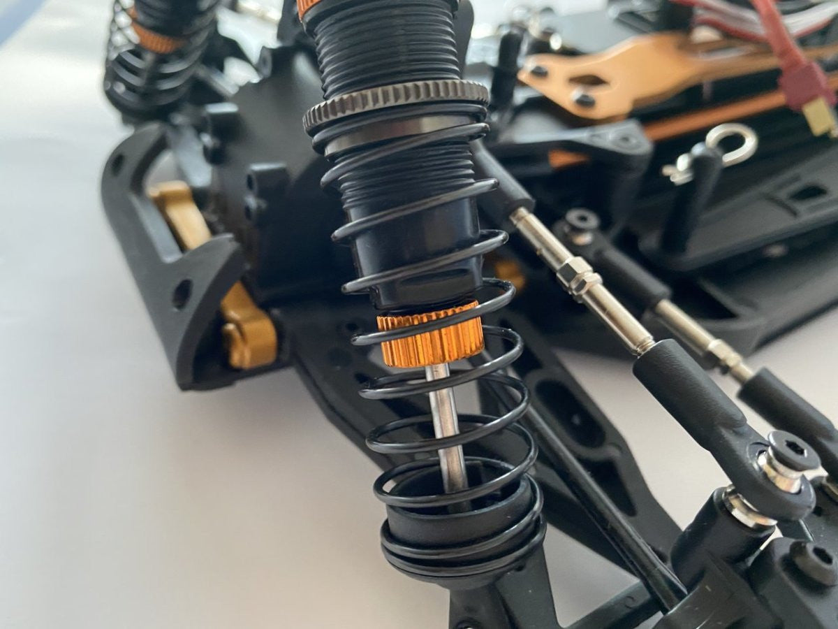 DF Models Monster Truck DesertTruck 5.1 RTR 1/10 - 40km/h - Breizh Modélisme.