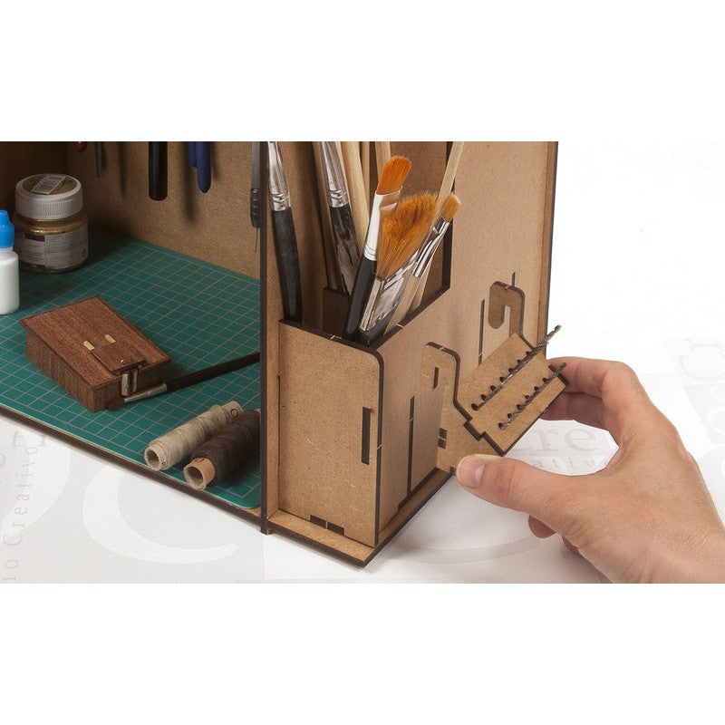 Mobilier d'atelier portable - Occre 19110 - Breizh Modélisme.