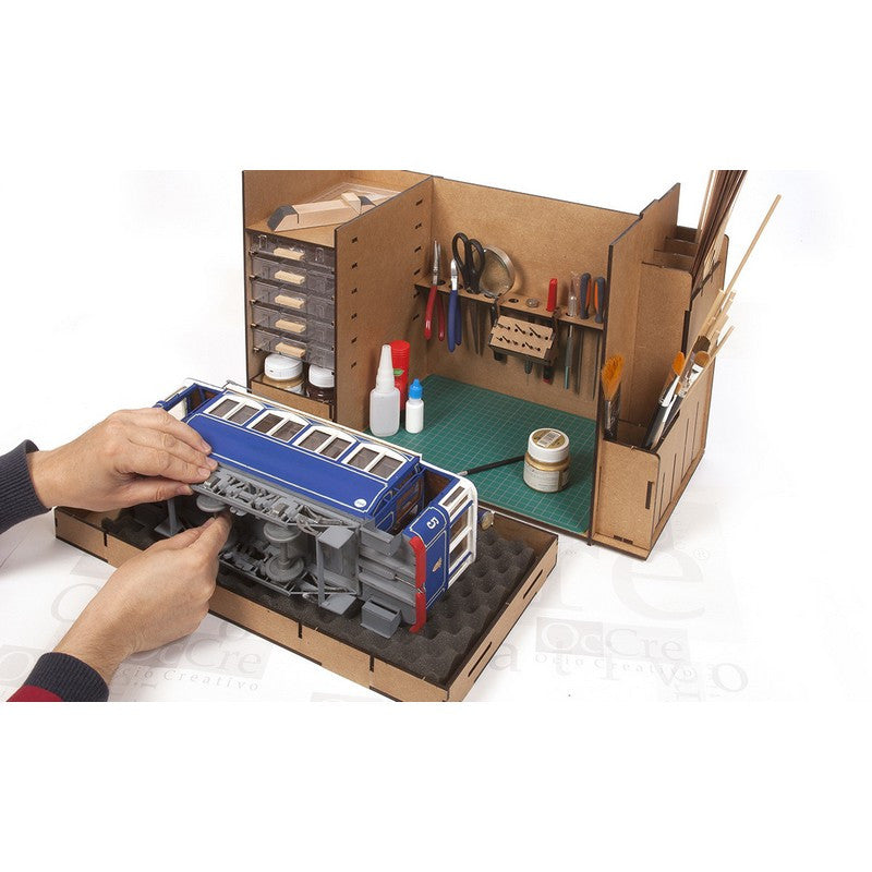 Mobilier d'atelier portable - Occre 19110 - Breizh Modélisme.
