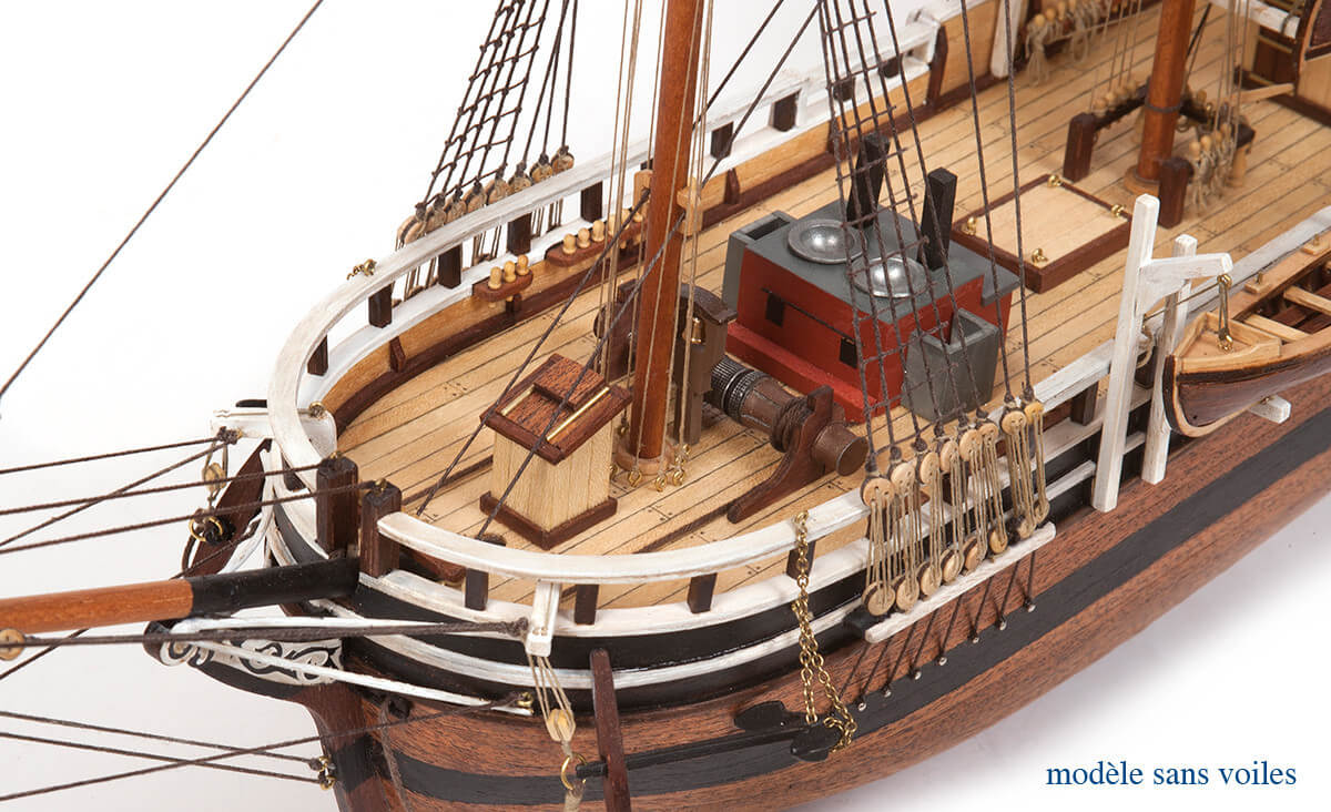 Occre 12006B Maquette Bateau Bois ESSEX Basic - Breizh Modélisme