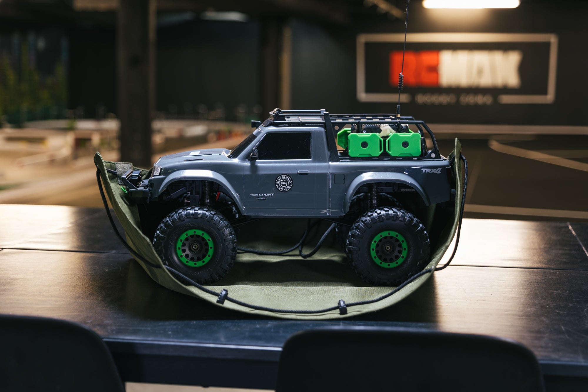 Housse de transport 1/10 TrailPOD Dusty motors - Breizh Modélisme.