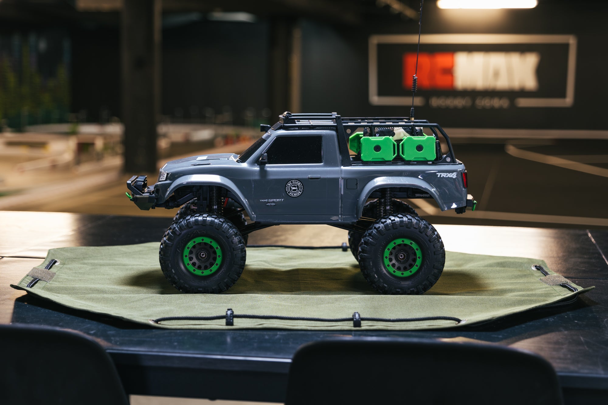 Housse de transport 1/10 TrailPOD Dusty motors - Breizh Modélisme.