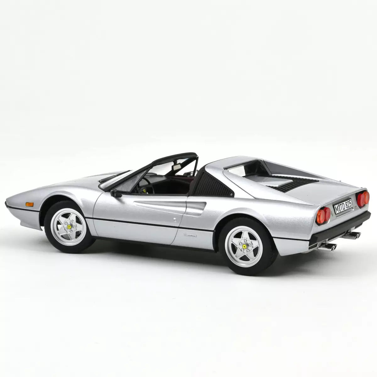 Voiture miniature collection 1/18 Ferrari 308 GTS 1982 Argent Norev 187934