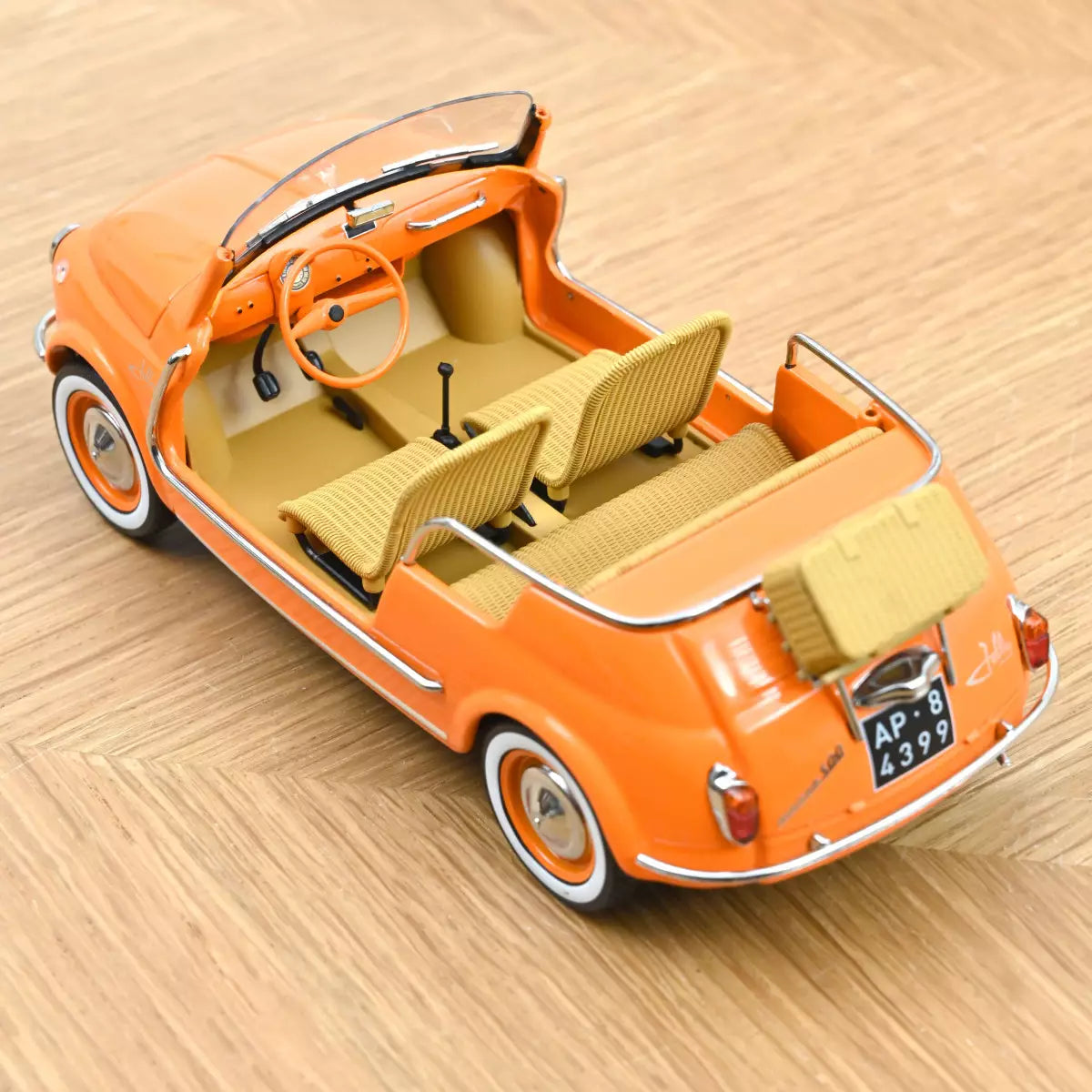 Voiture miniature collection 1/18 Fiat 500 Jolly 1965 Orange Norev 187791